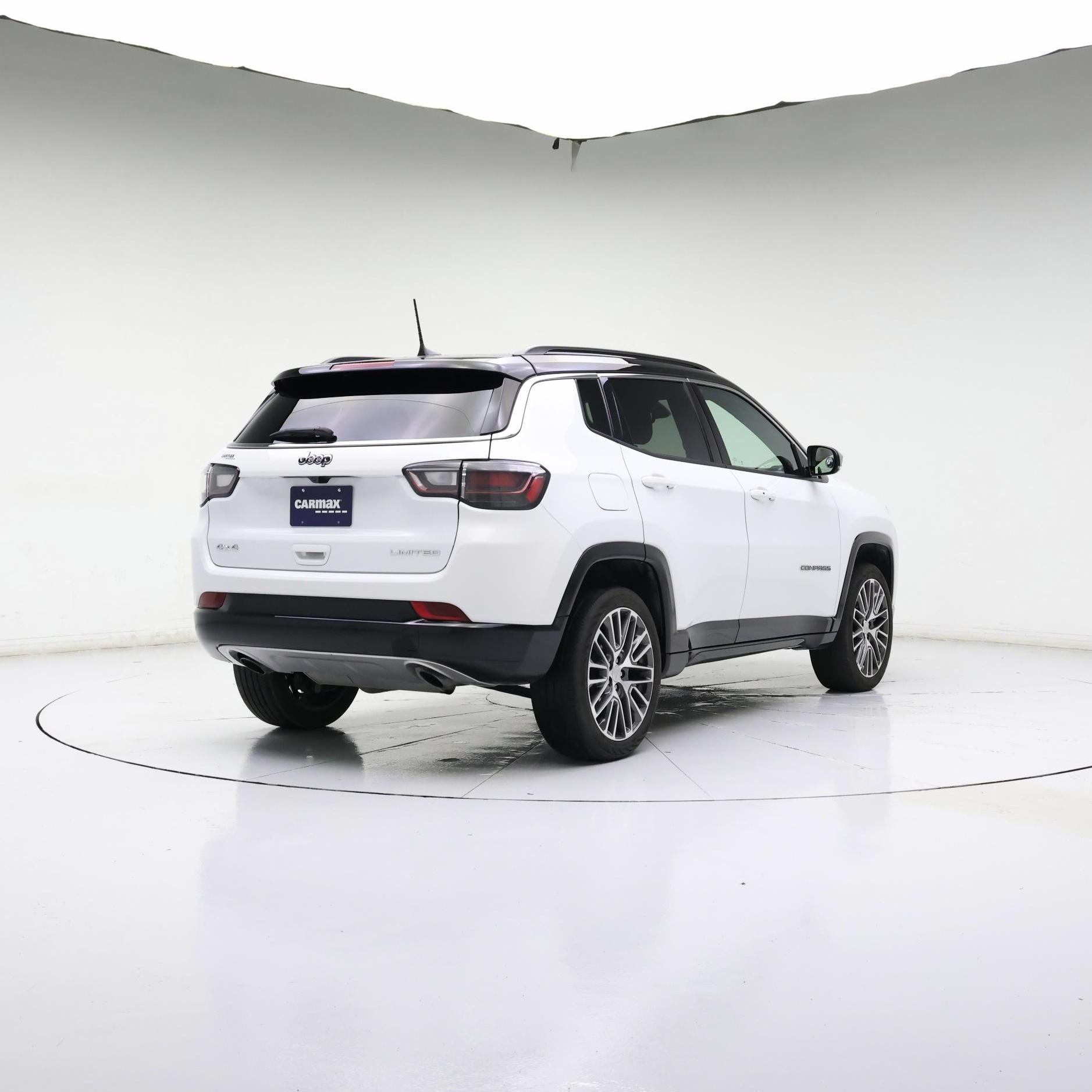 Thumbnail: 2023 Jeep Compass - 8