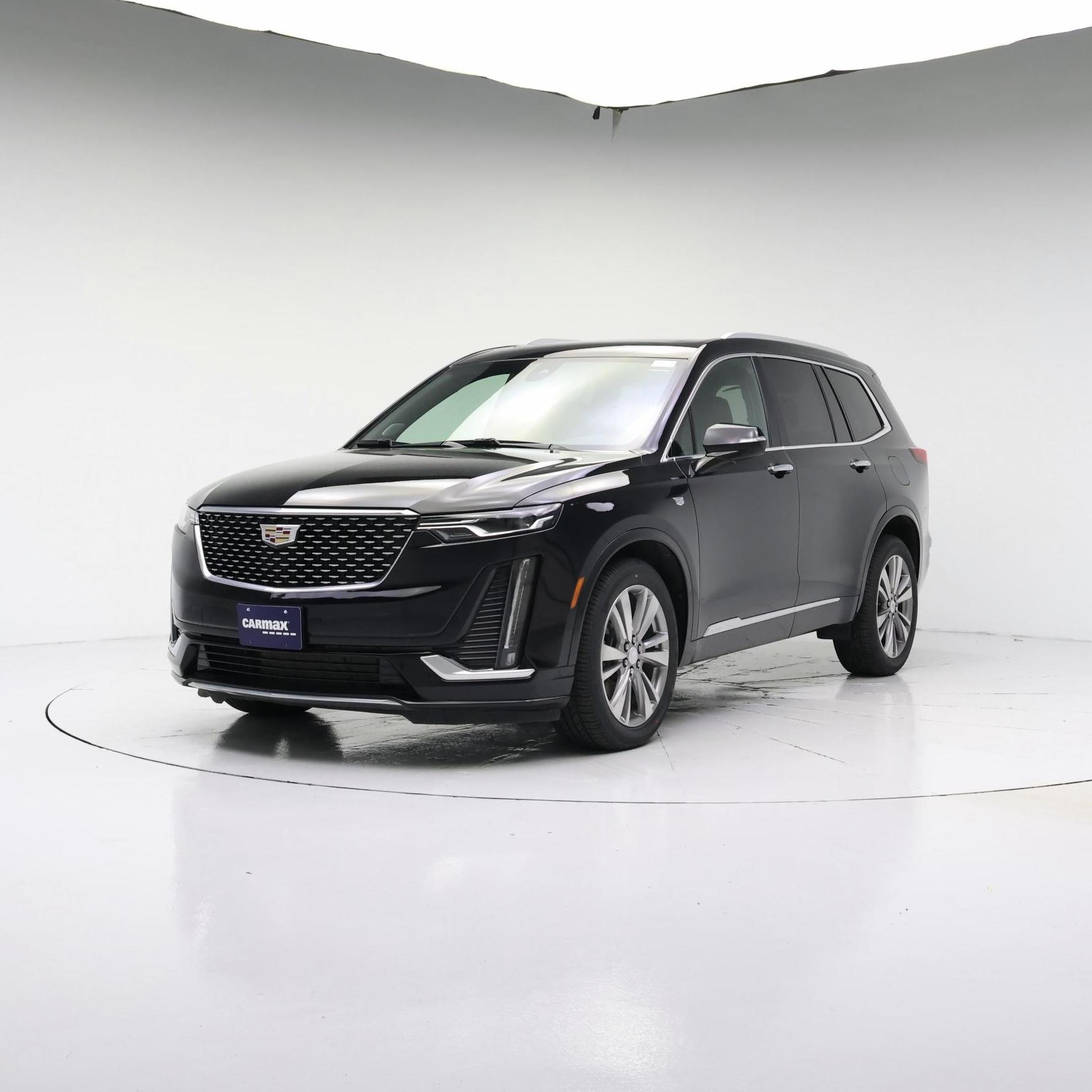 Thumbnail: 2023 Cadillac XT6 - 4