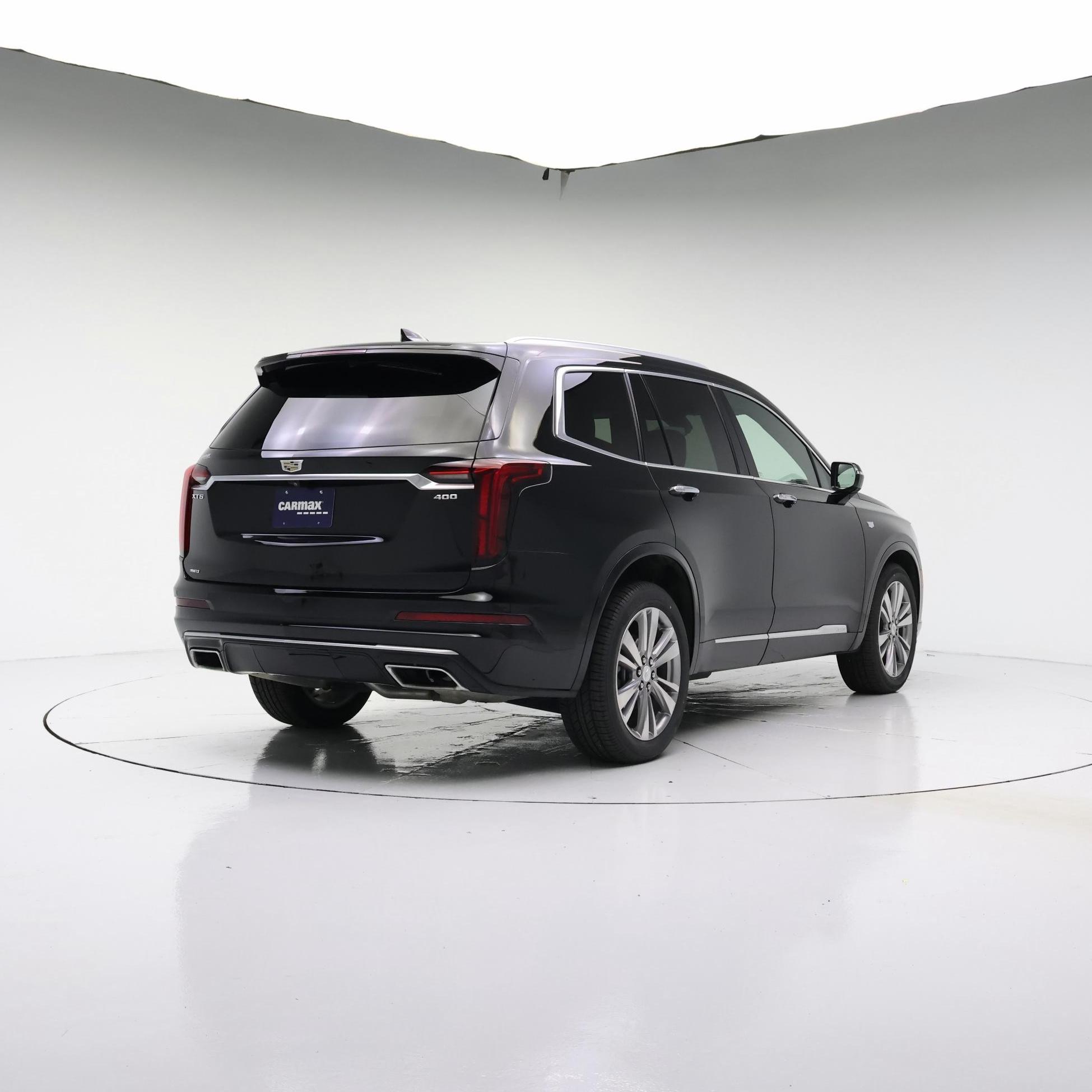 Thumbnail: 2023 Cadillac XT6 - 8
