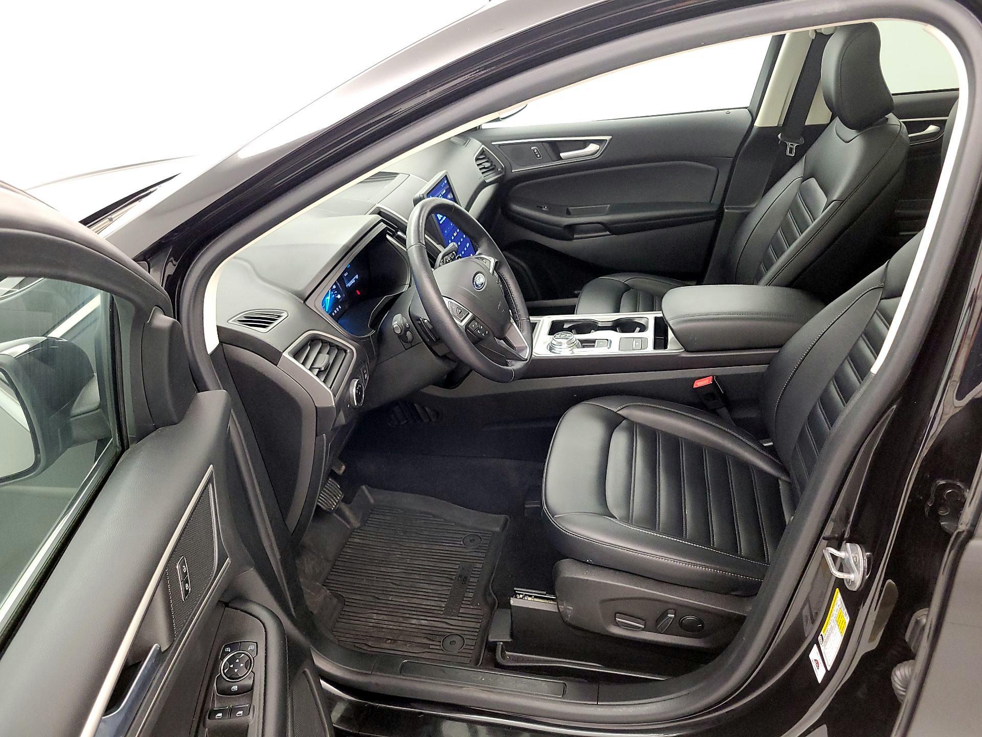 Thumbnail: 2023 Ford Edge - 11