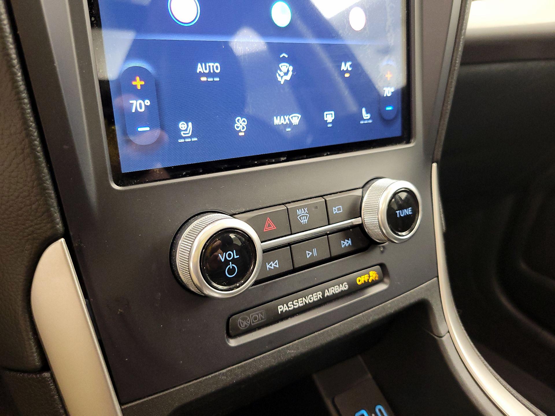 Thumbnail: 2023 Ford Edge - 16