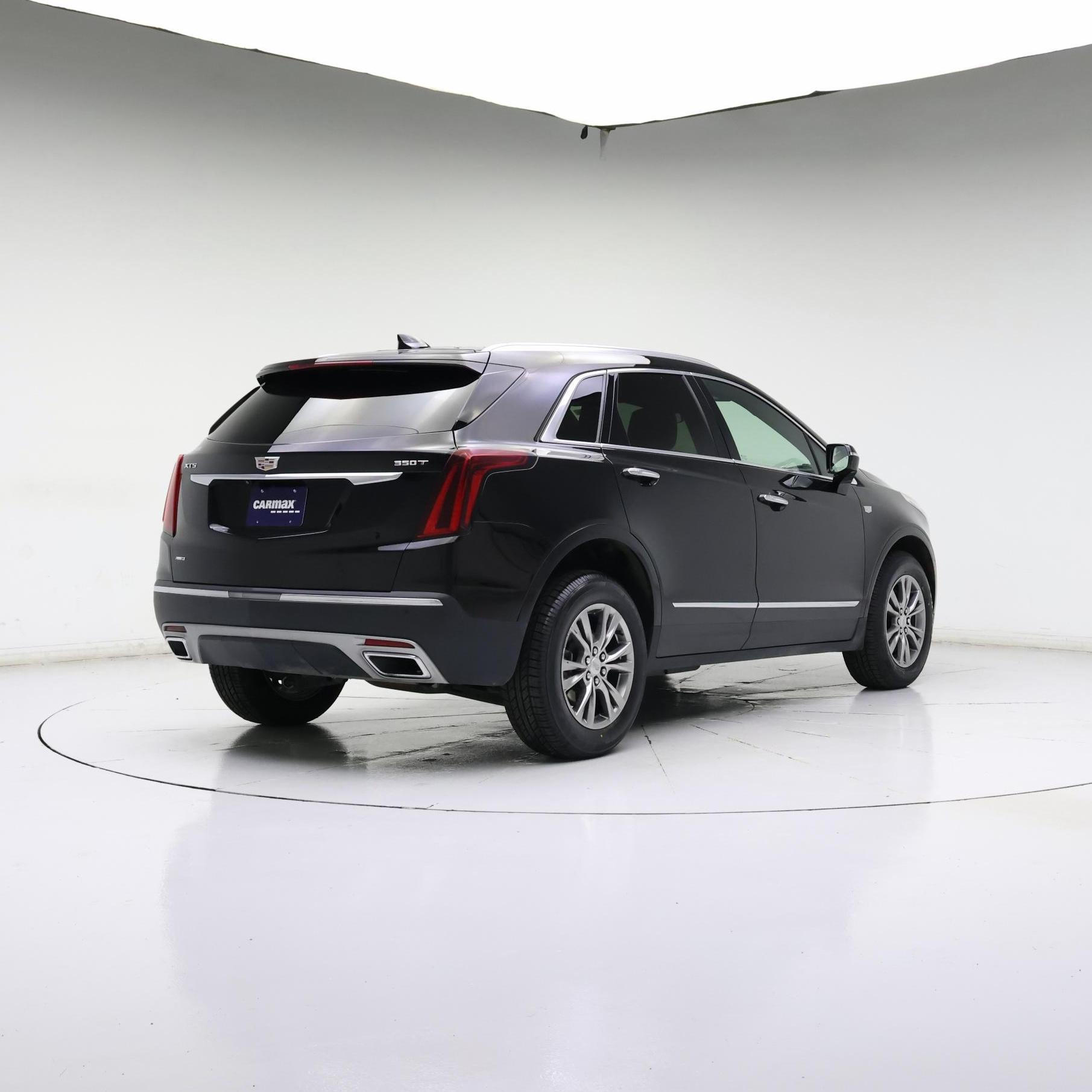 Thumbnail: 2023 Cadillac XT5 - 8