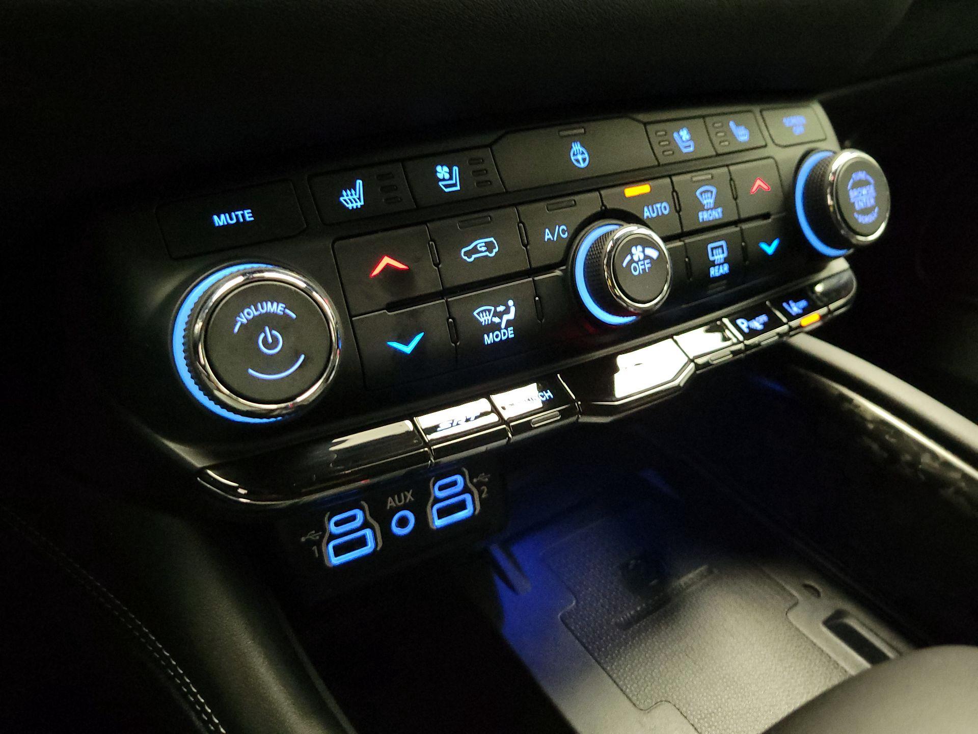 Thumbnail: 2024 Dodge Durango - 16