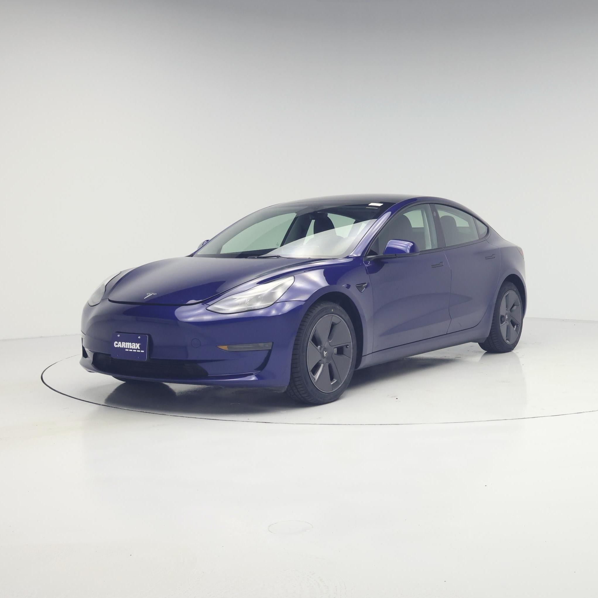 Thumbnail: 2023 Tesla Model 3 - 4