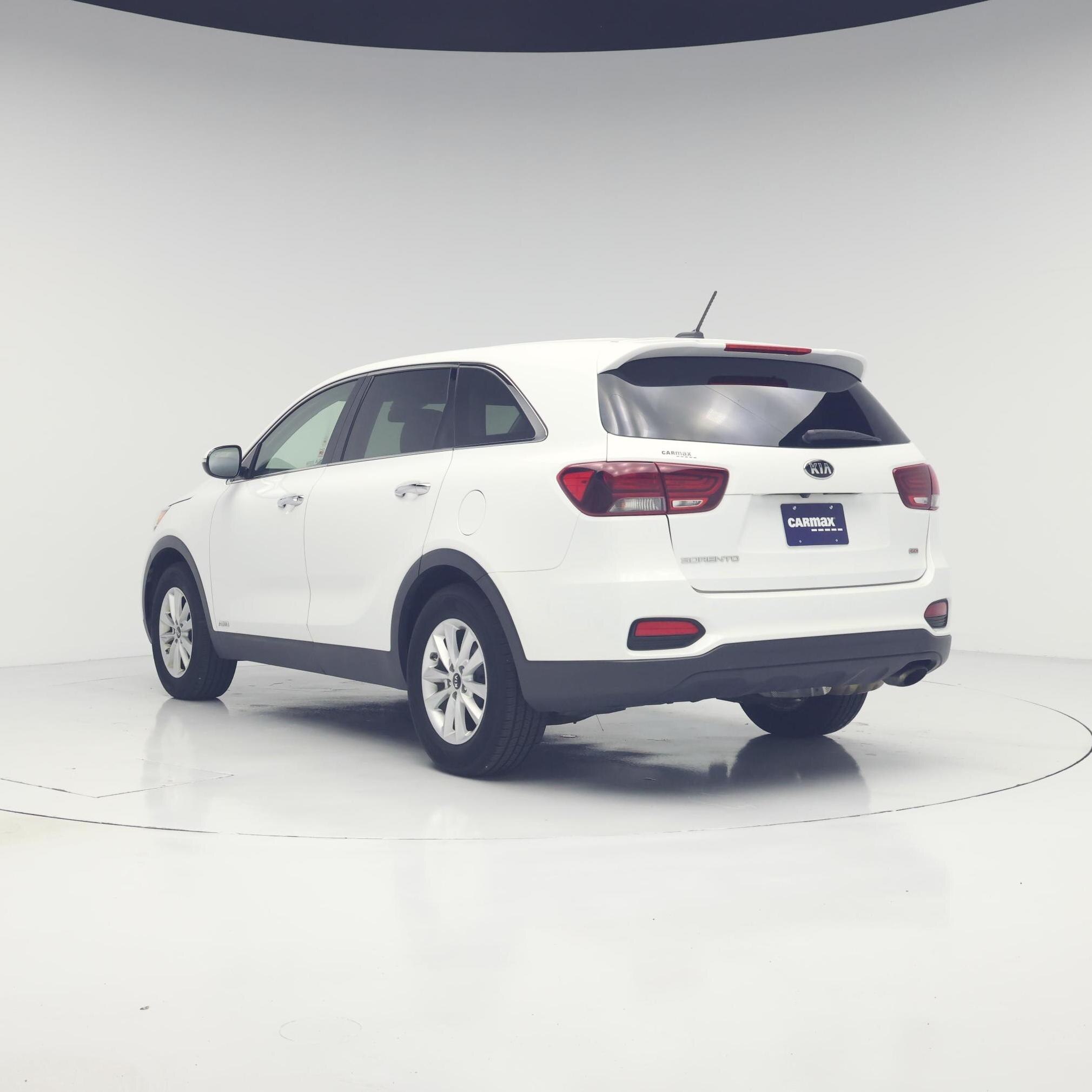 Thumbnail: 2019 Kia Sorento - 2