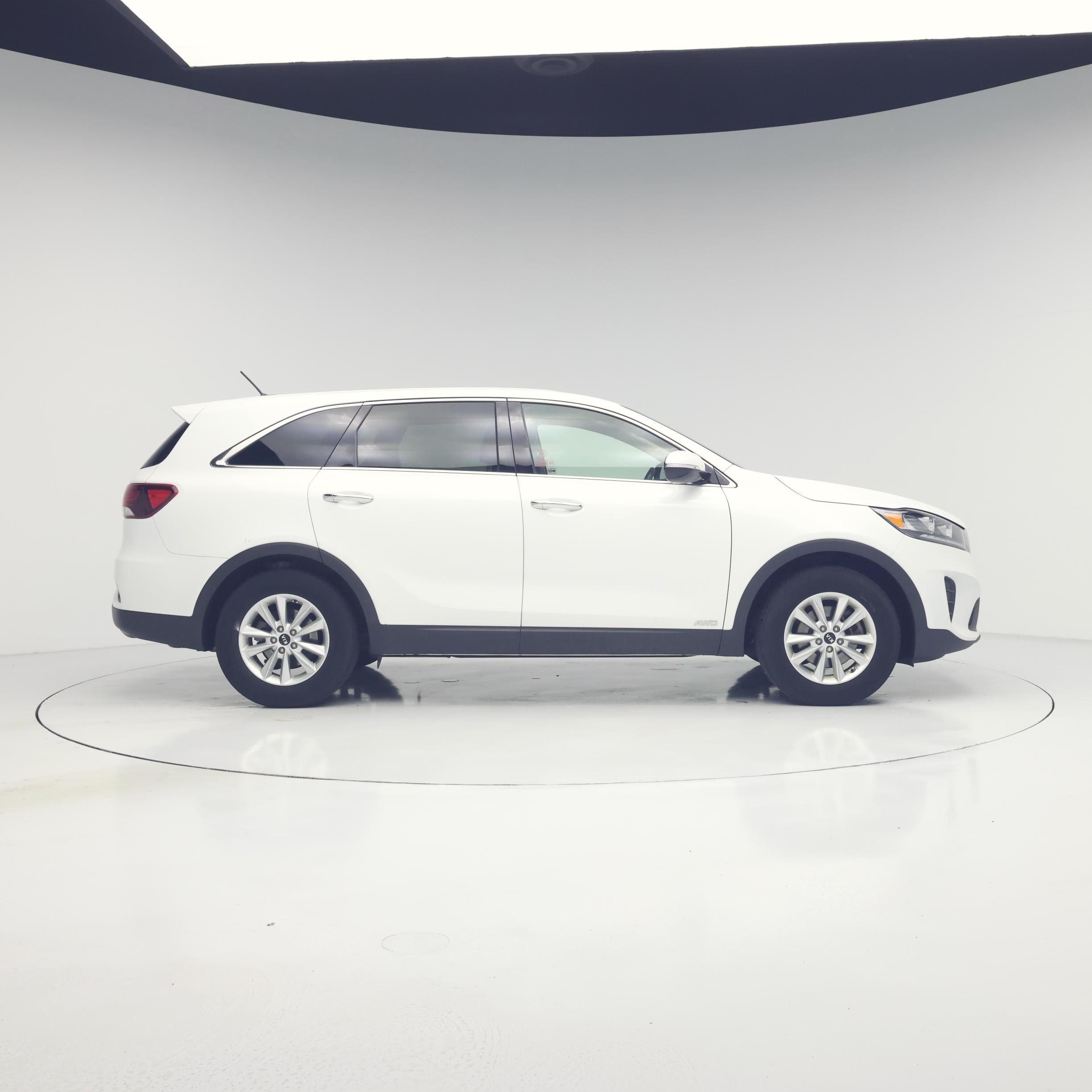 Thumbnail: 2019 Kia Sorento - 7