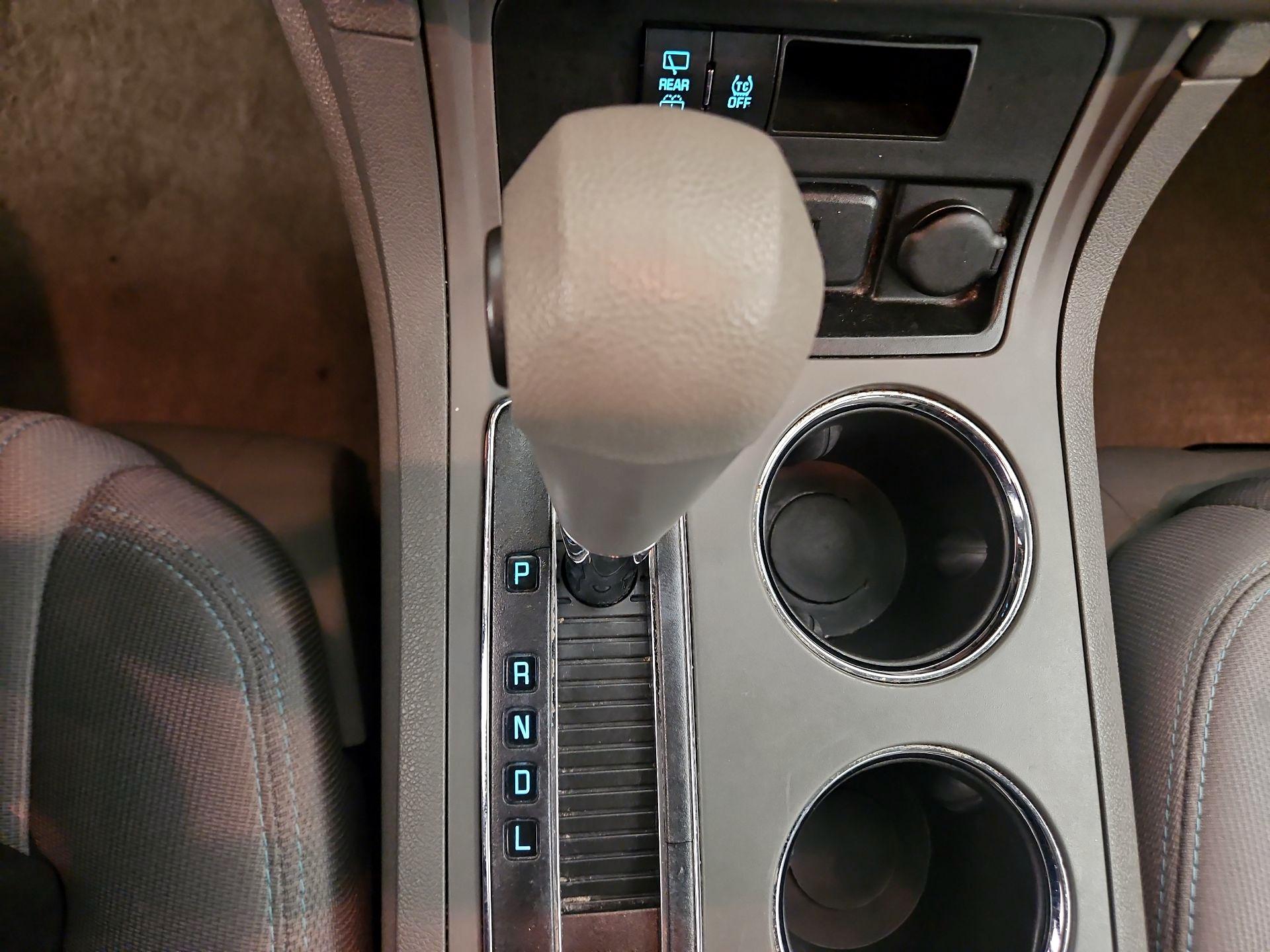 Thumbnail: 2016 Chevrolet Traverse - 15