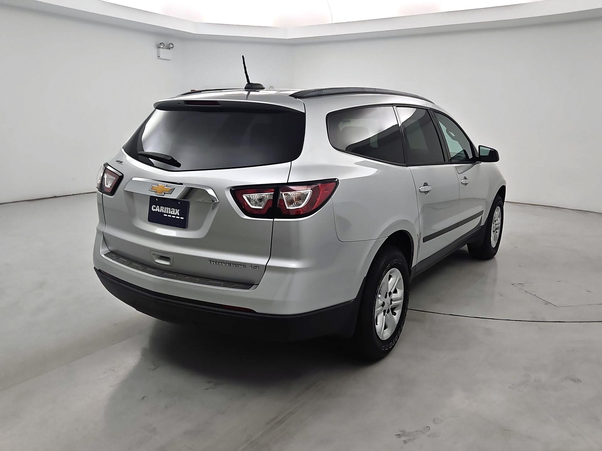 Thumbnail: 2016 Chevrolet Traverse - 5