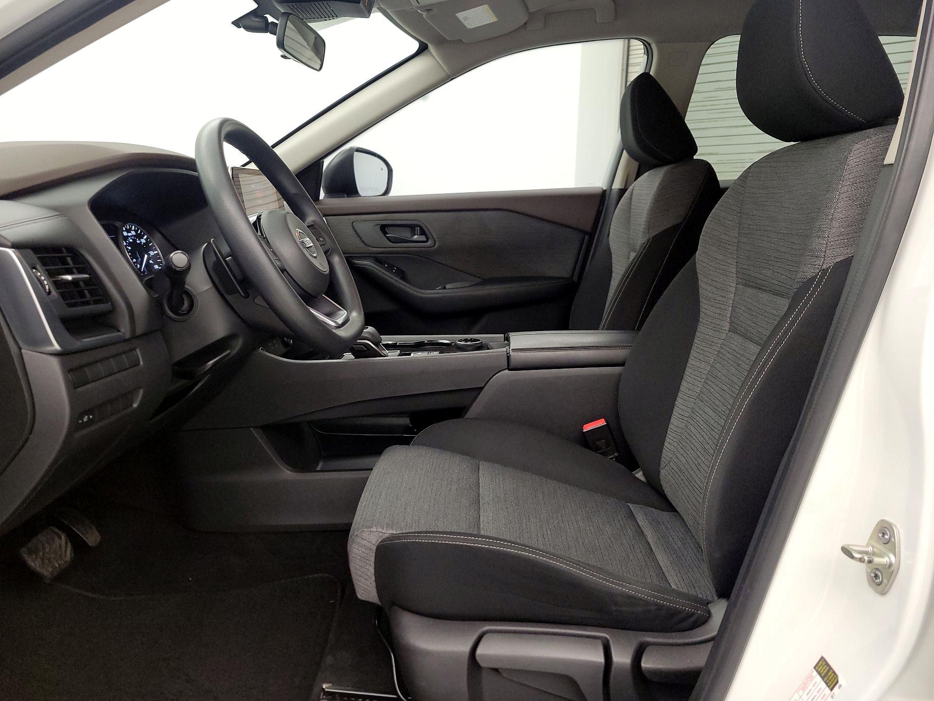 Thumbnail: 2021 Nissan Rogue - 11