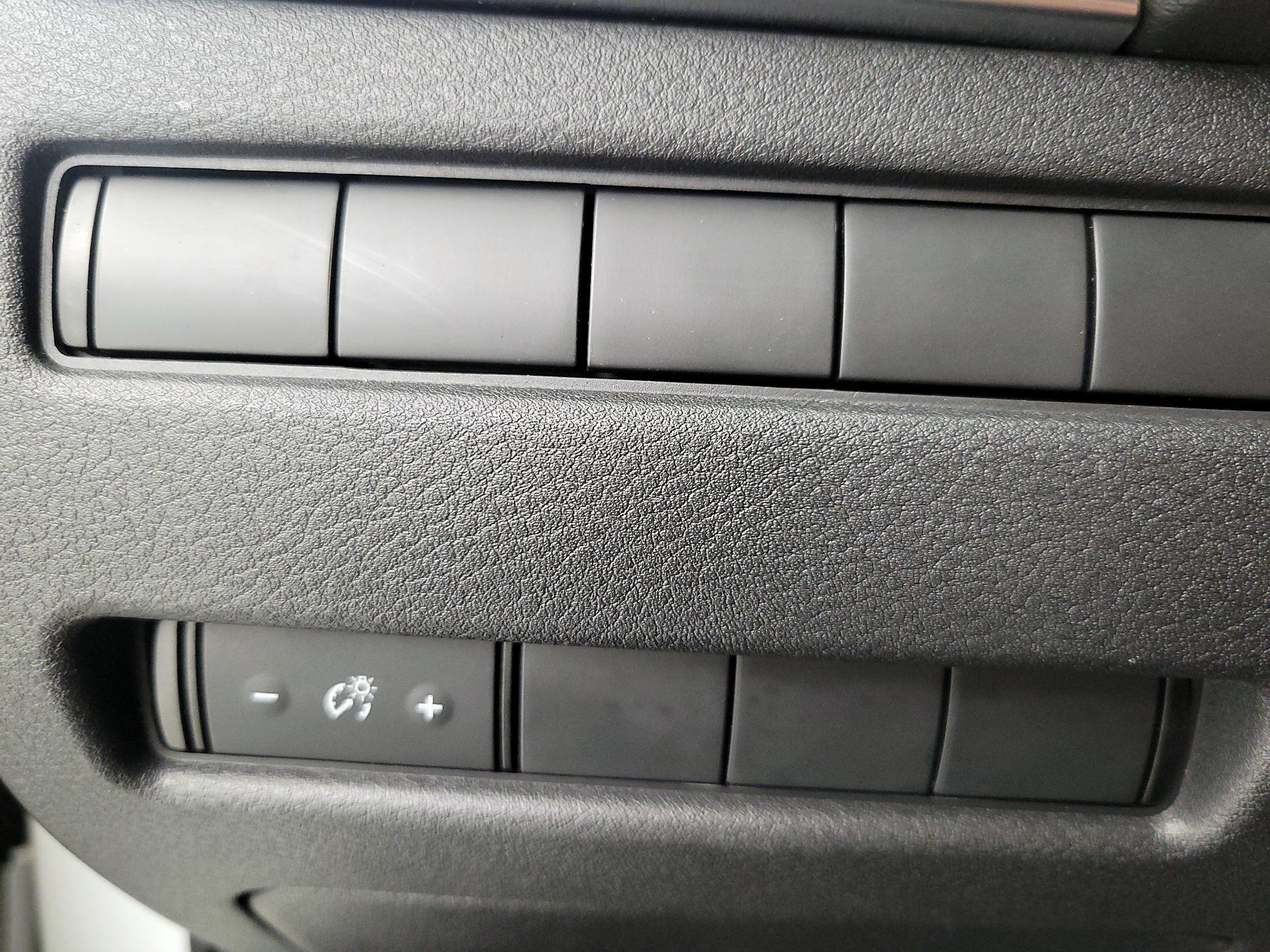 Thumbnail: 2021 Nissan Rogue - 13