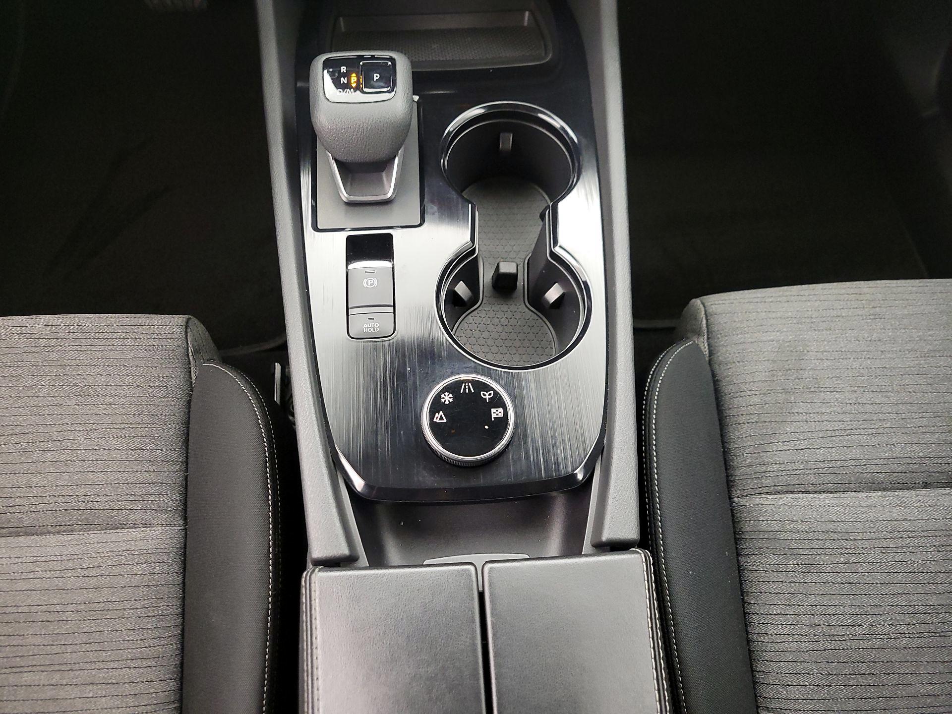 Thumbnail: 2021 Nissan Rogue - 17