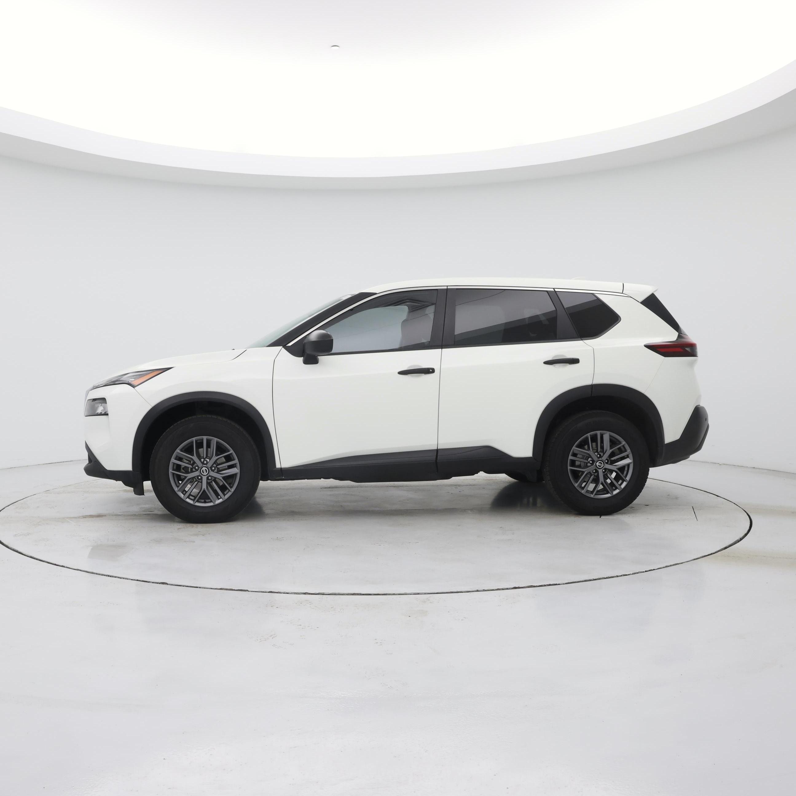 Thumbnail: 2021 Nissan Rogue - 3