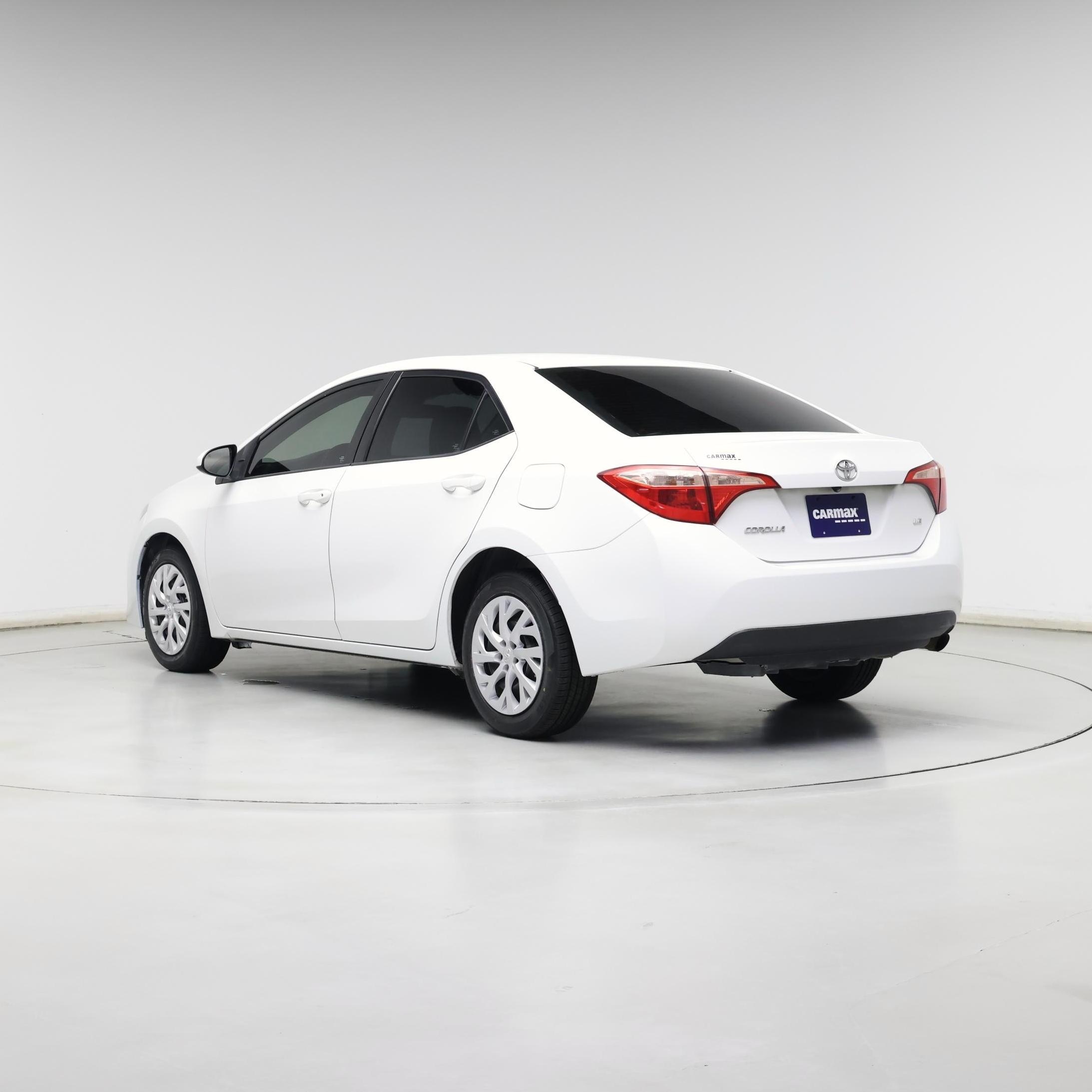 Thumbnail: 2017 Toyota Corolla - 2