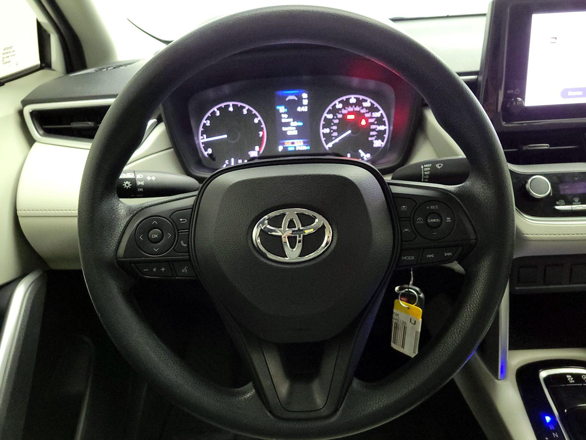 Thumbnail: 2023 Toyota Corolla Cross - 10
