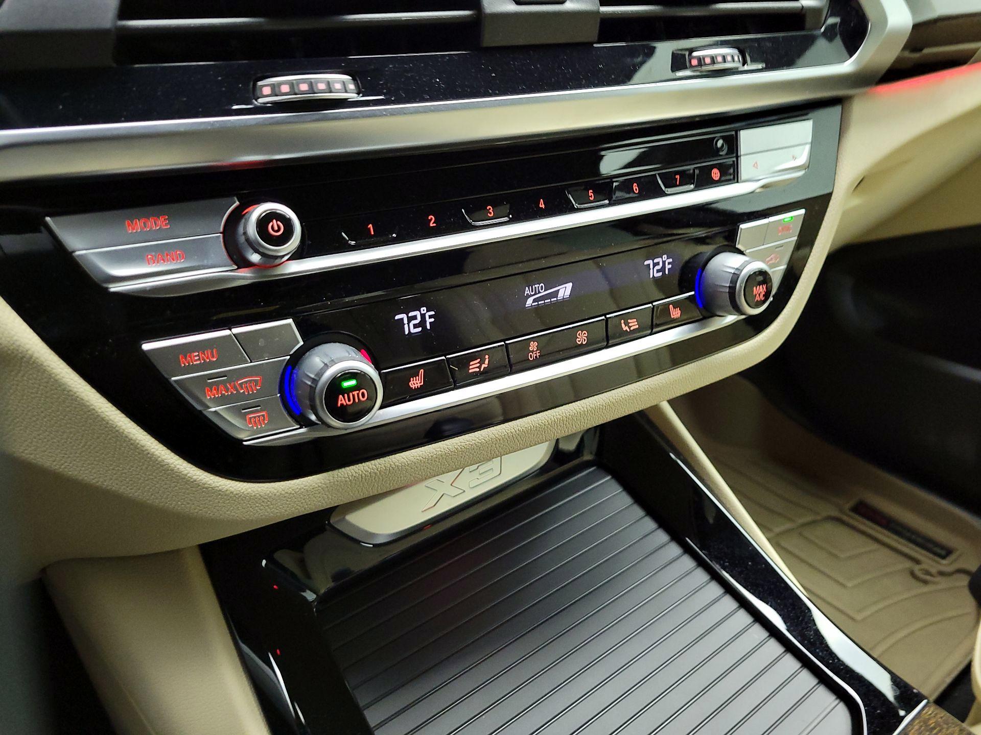 Thumbnail: 2020 BMW X3 - 16