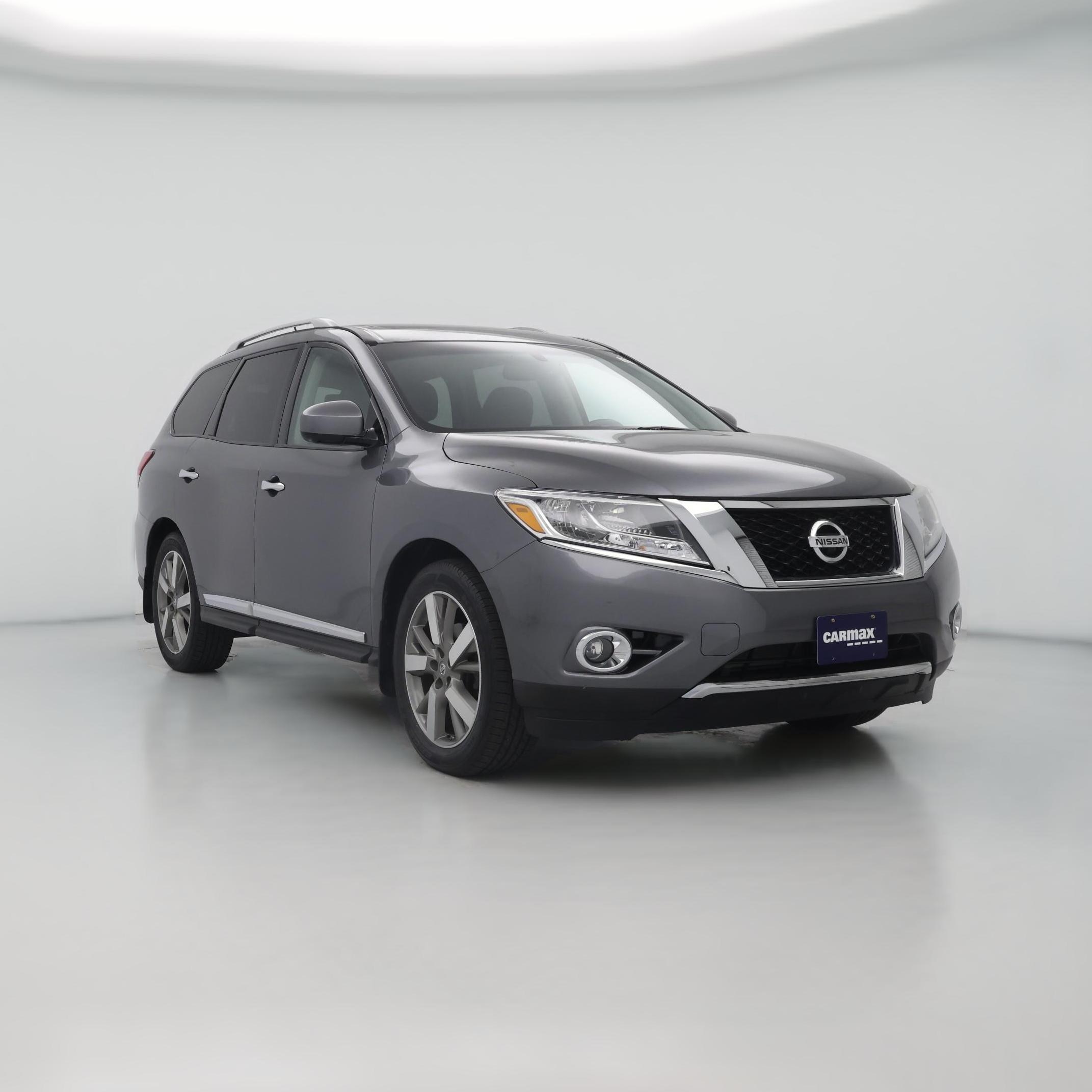 Thumbnail: 2015 Nissan Pathfinder - 1
