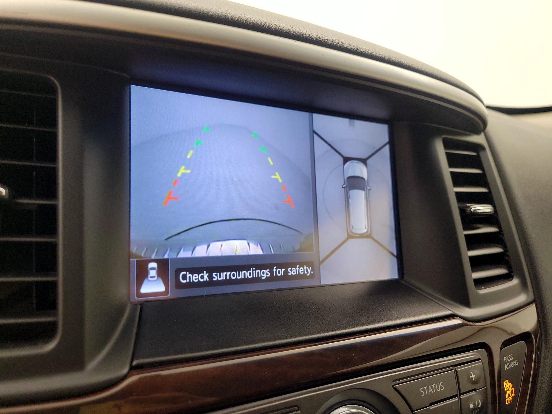 Thumbnail: 2015 Nissan Pathfinder - 15