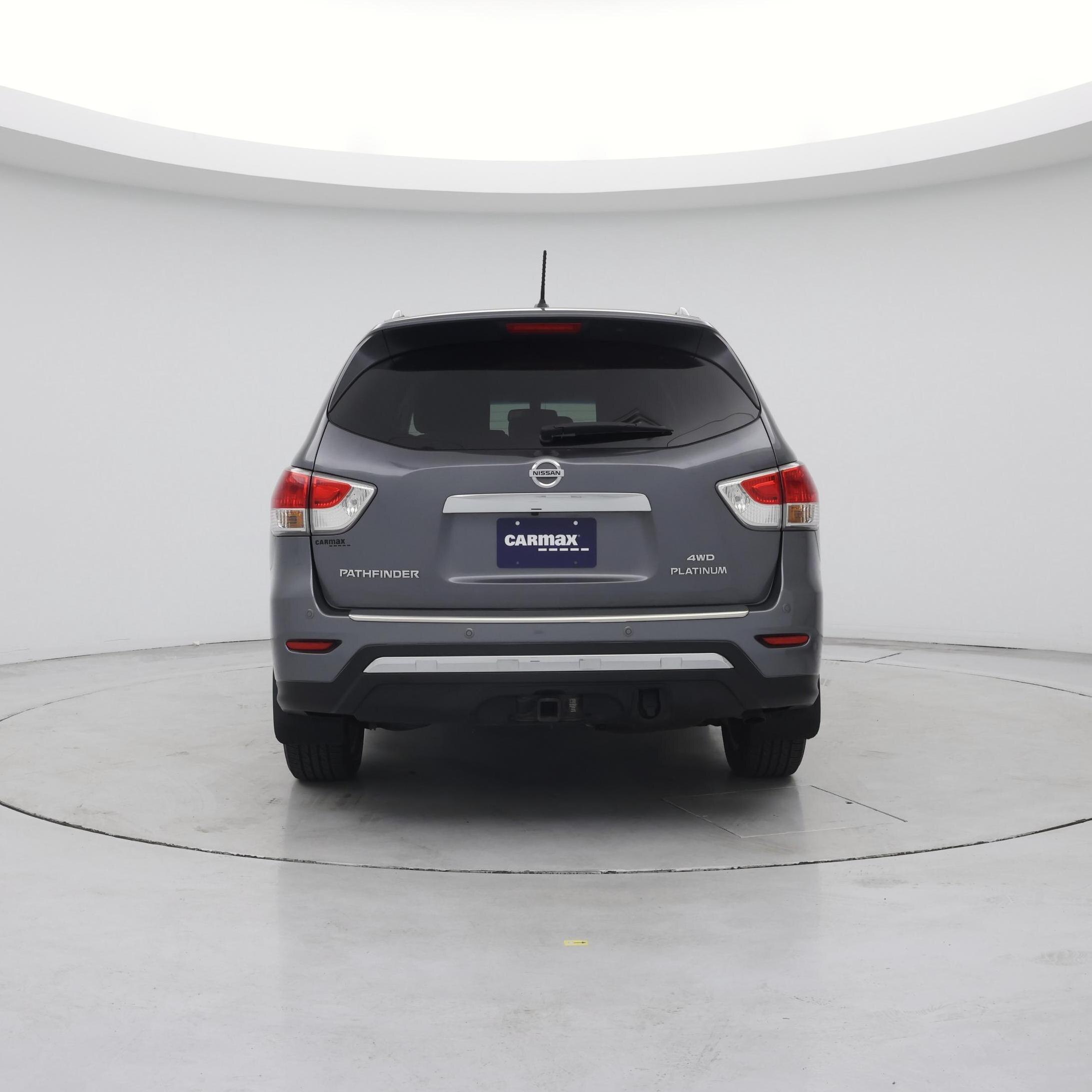 Thumbnail: 2015 Nissan Pathfinder - 6