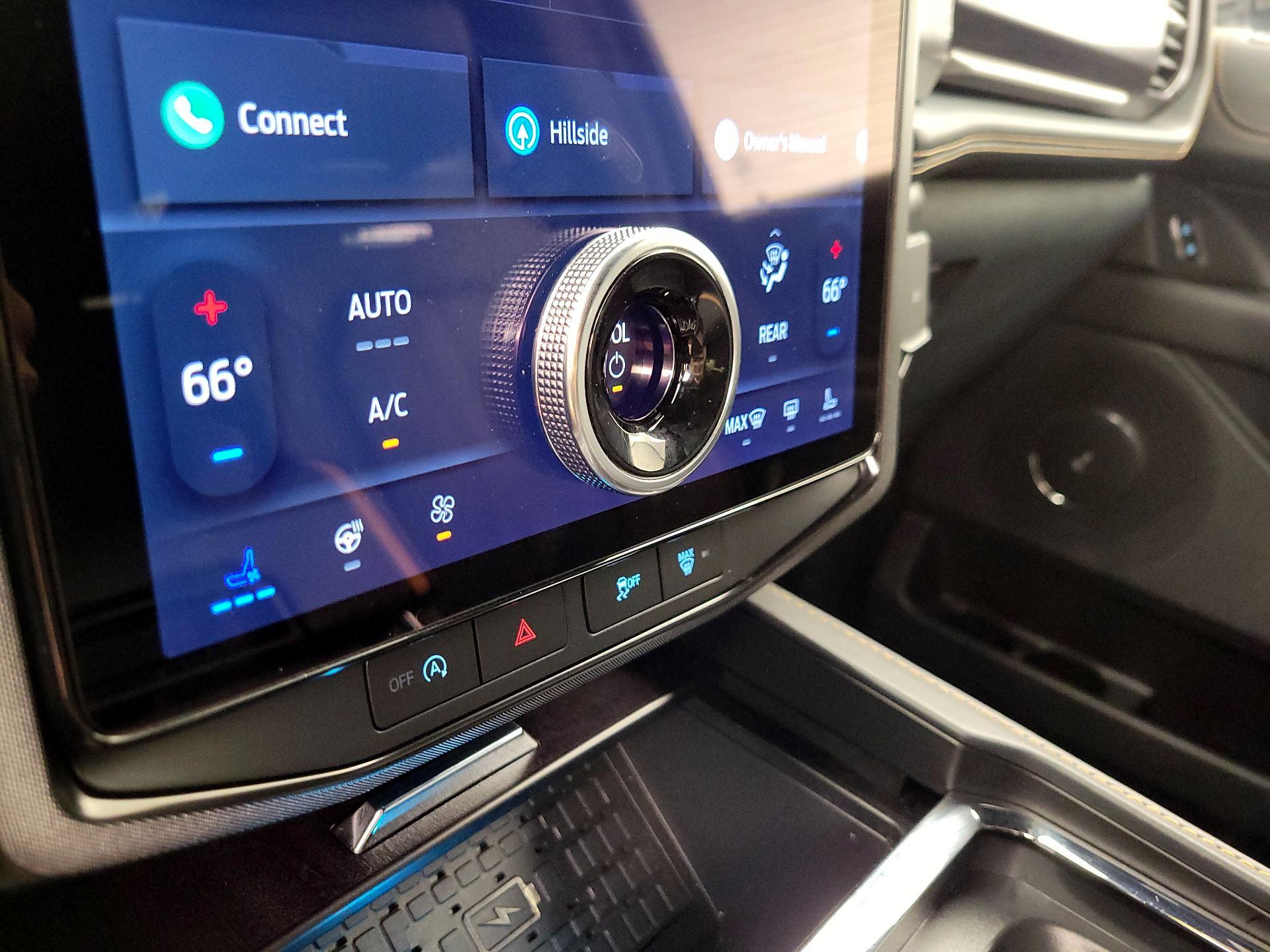 Thumbnail: 2022 Ford Expedition MAX - 17