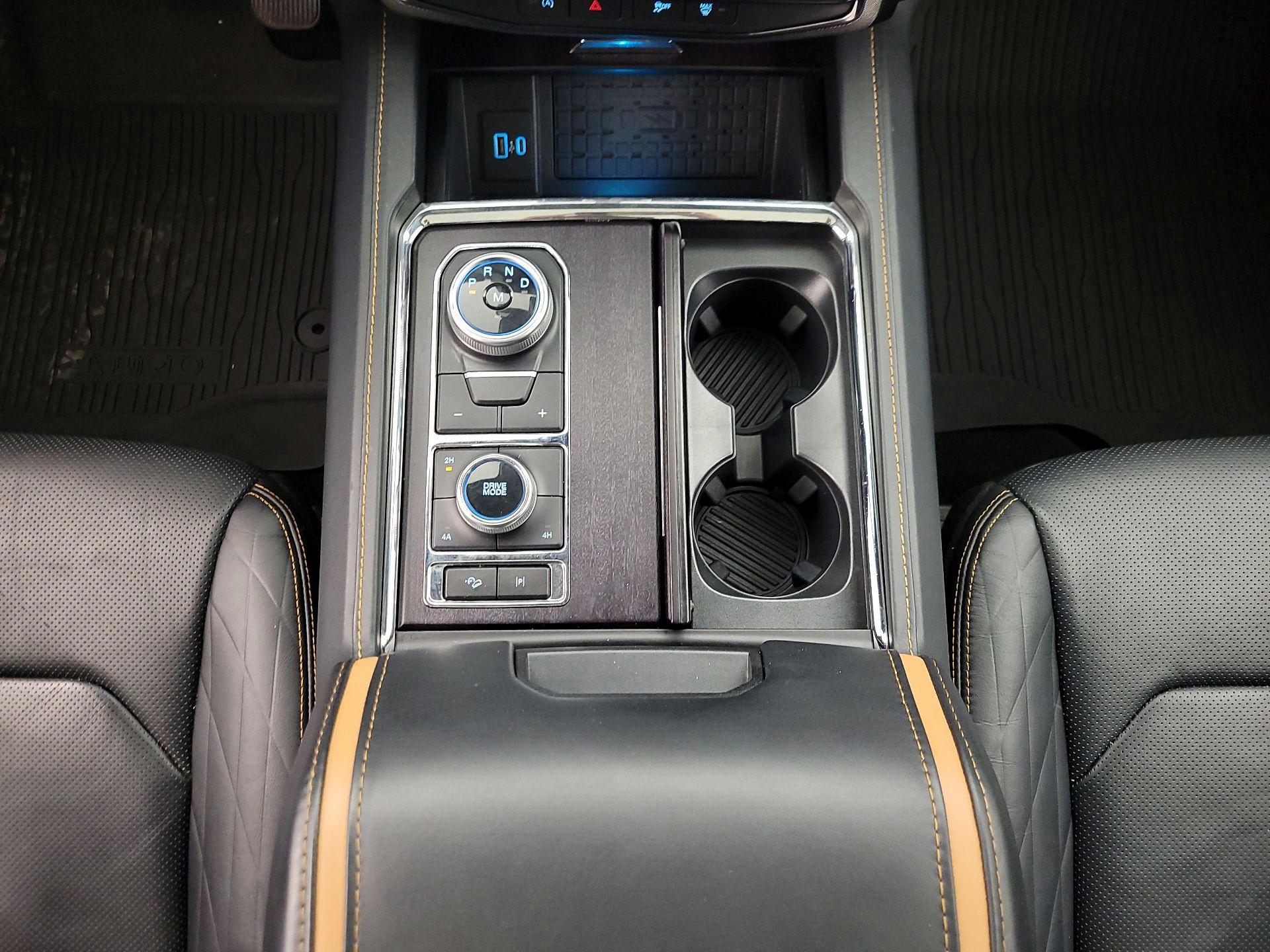 Thumbnail: 2022 Ford Expedition MAX - 18