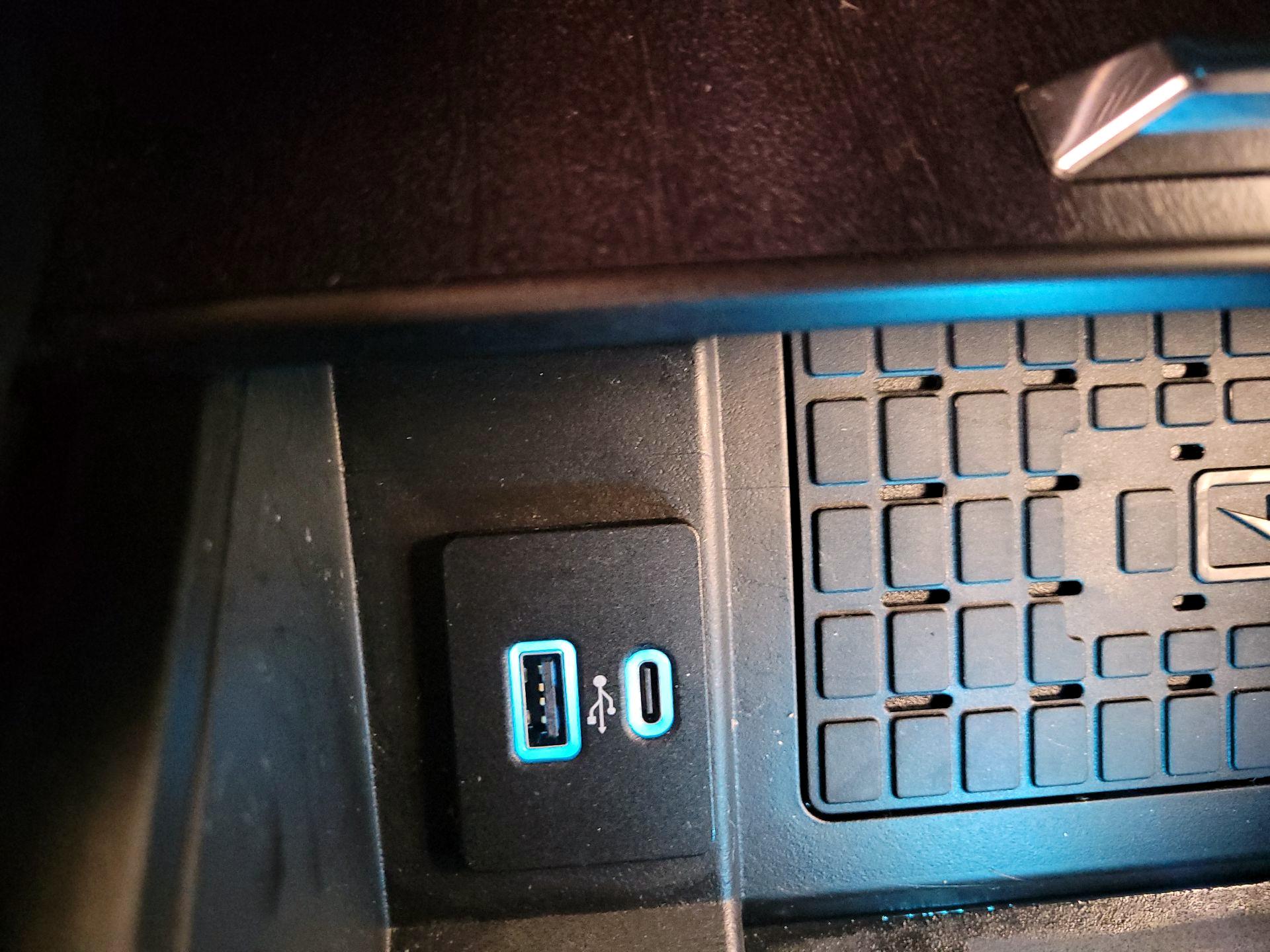 Thumbnail: 2022 Ford Expedition MAX - 19