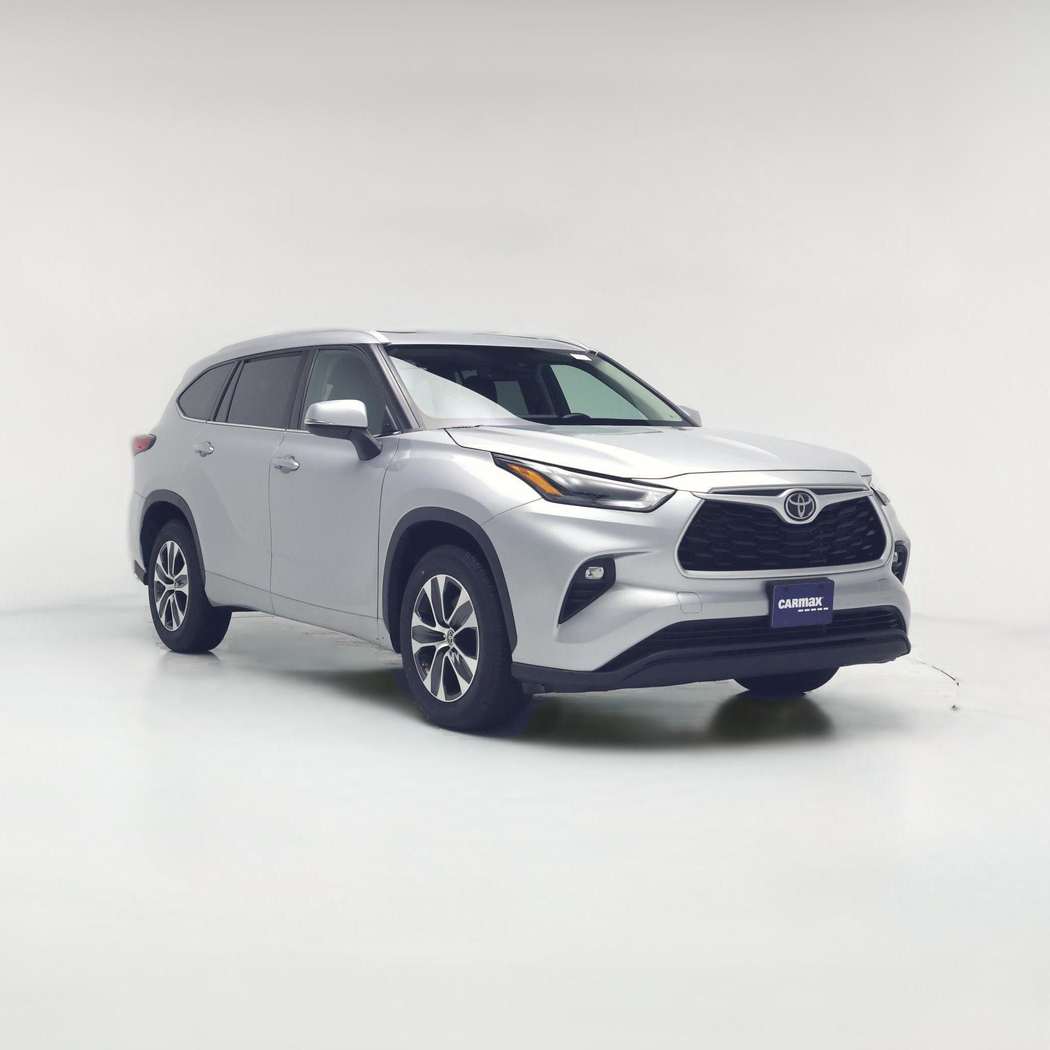 Thumbnail: 2022 Toyota Highlander - 1