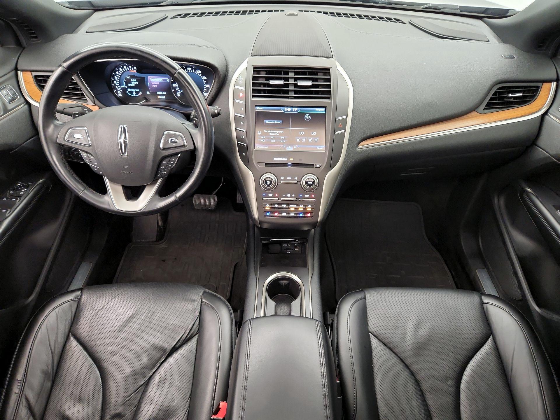 Thumbnail: 2015 Lincoln MKC - 9