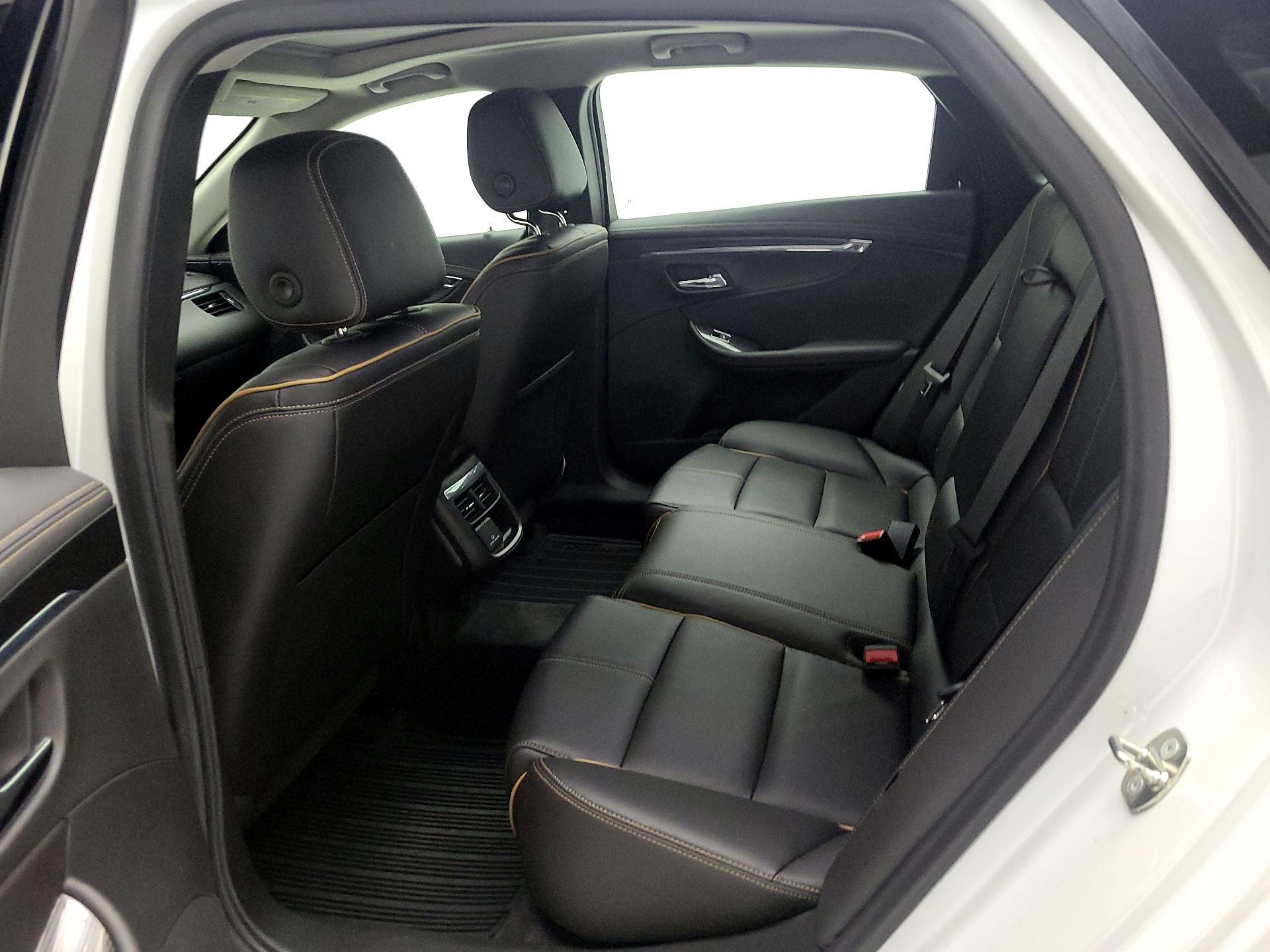 Thumbnail: 2016 Chevrolet Impala - 18