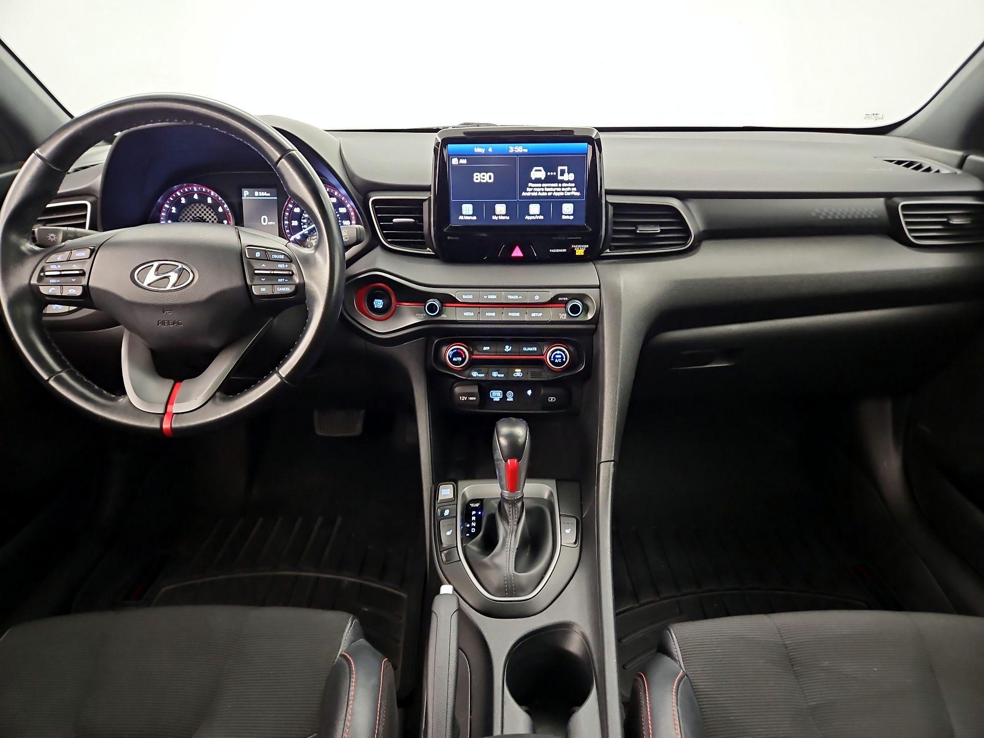 Thumbnail: 2019 Hyundai Veloster - 9