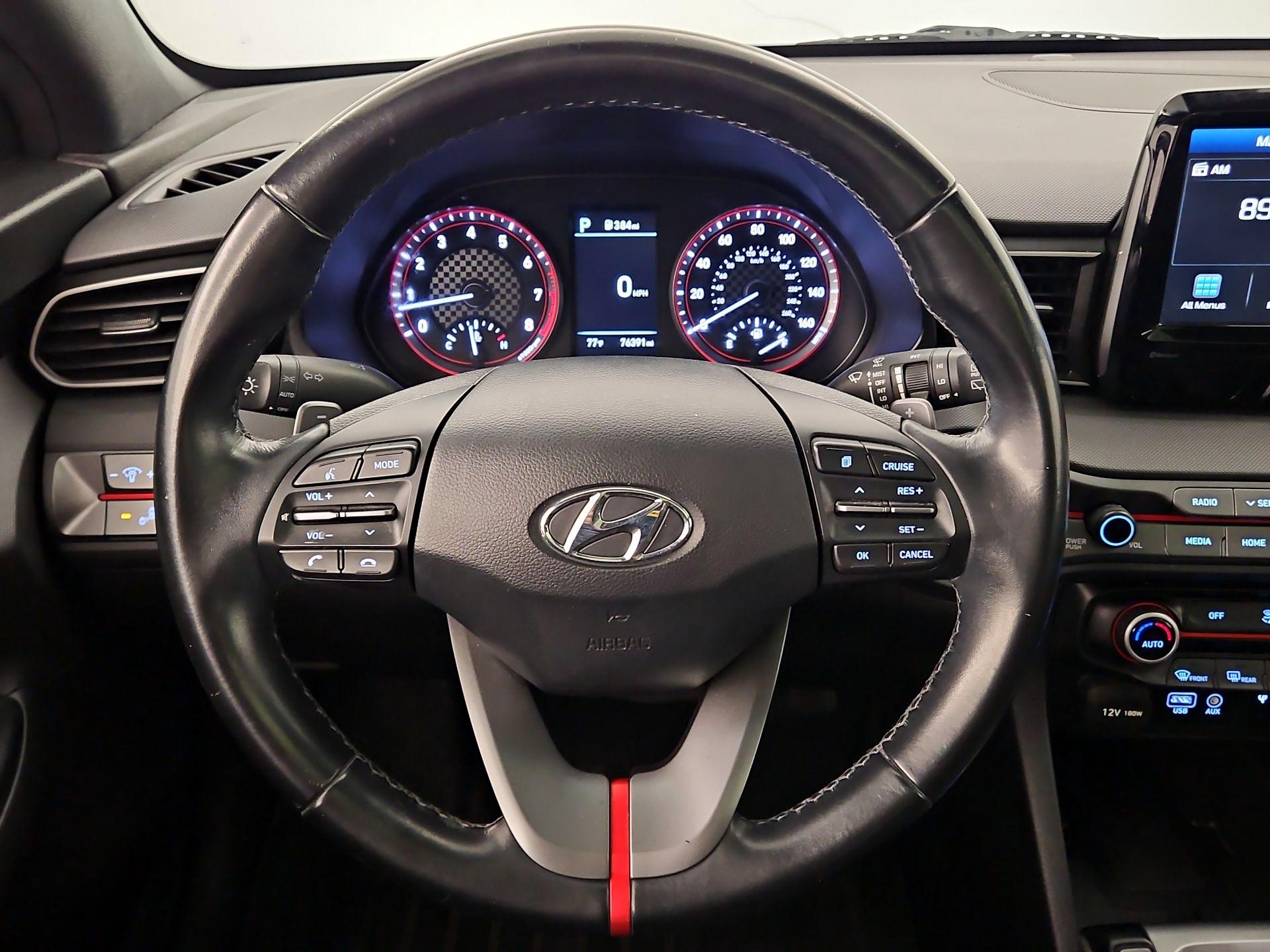 Thumbnail: 2019 Hyundai Veloster - 10