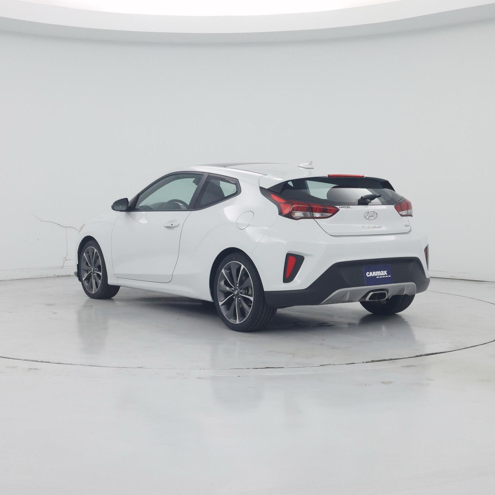 Thumbnail: 2019 Hyundai Veloster - 2