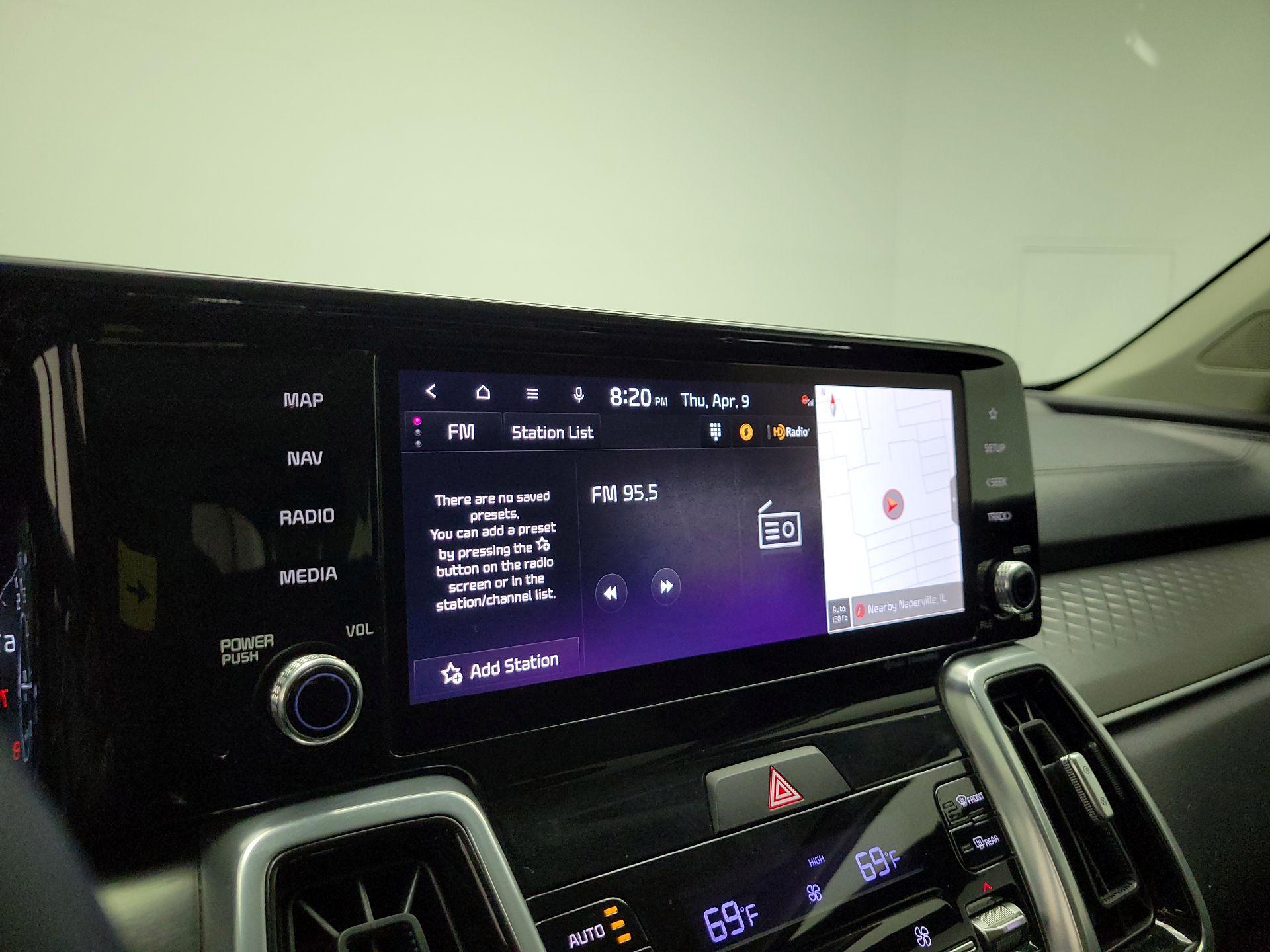 Thumbnail: 2023 Kia Sorento - 16