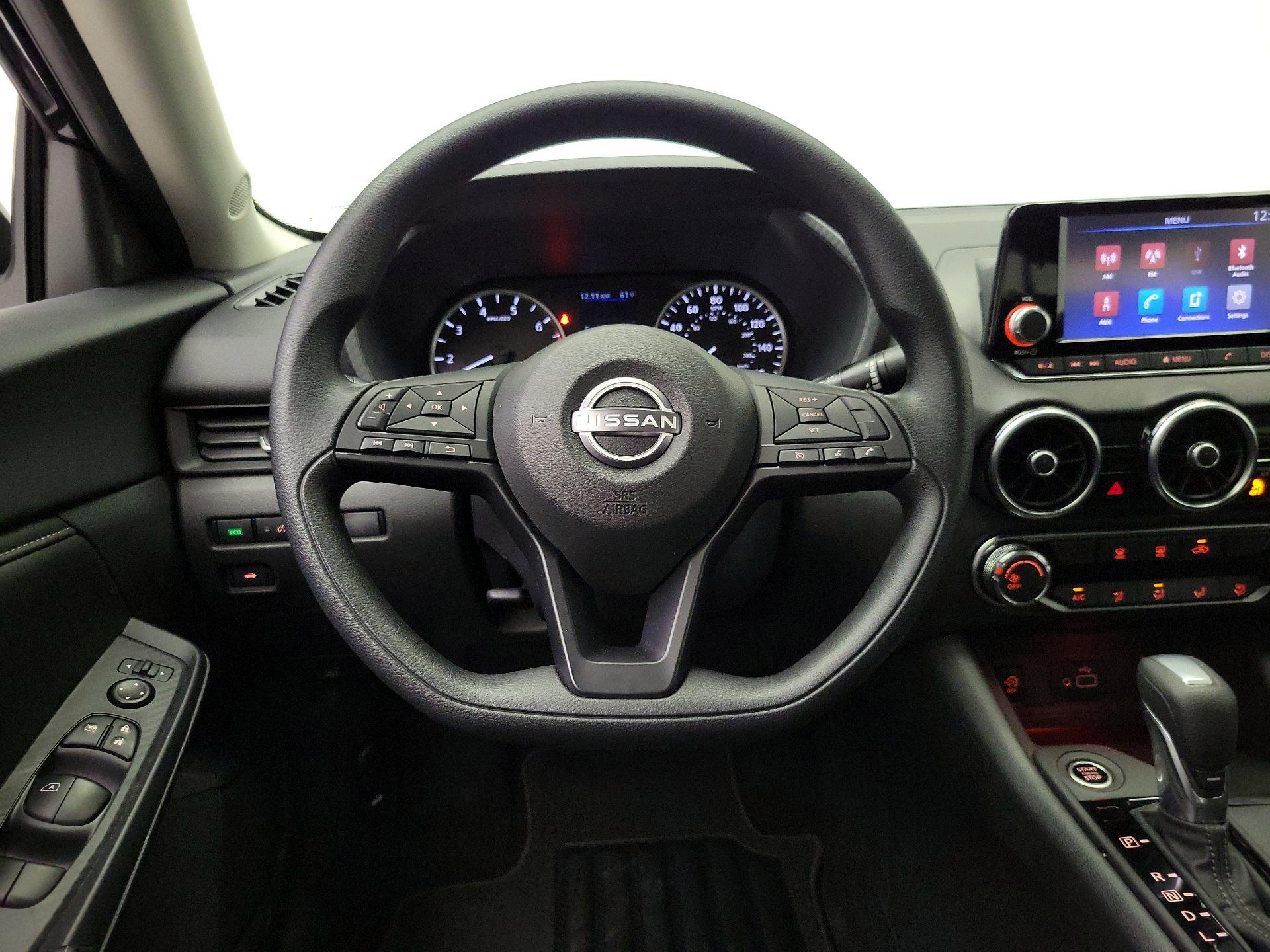 Thumbnail: 2025 Nissan Sentra - 10