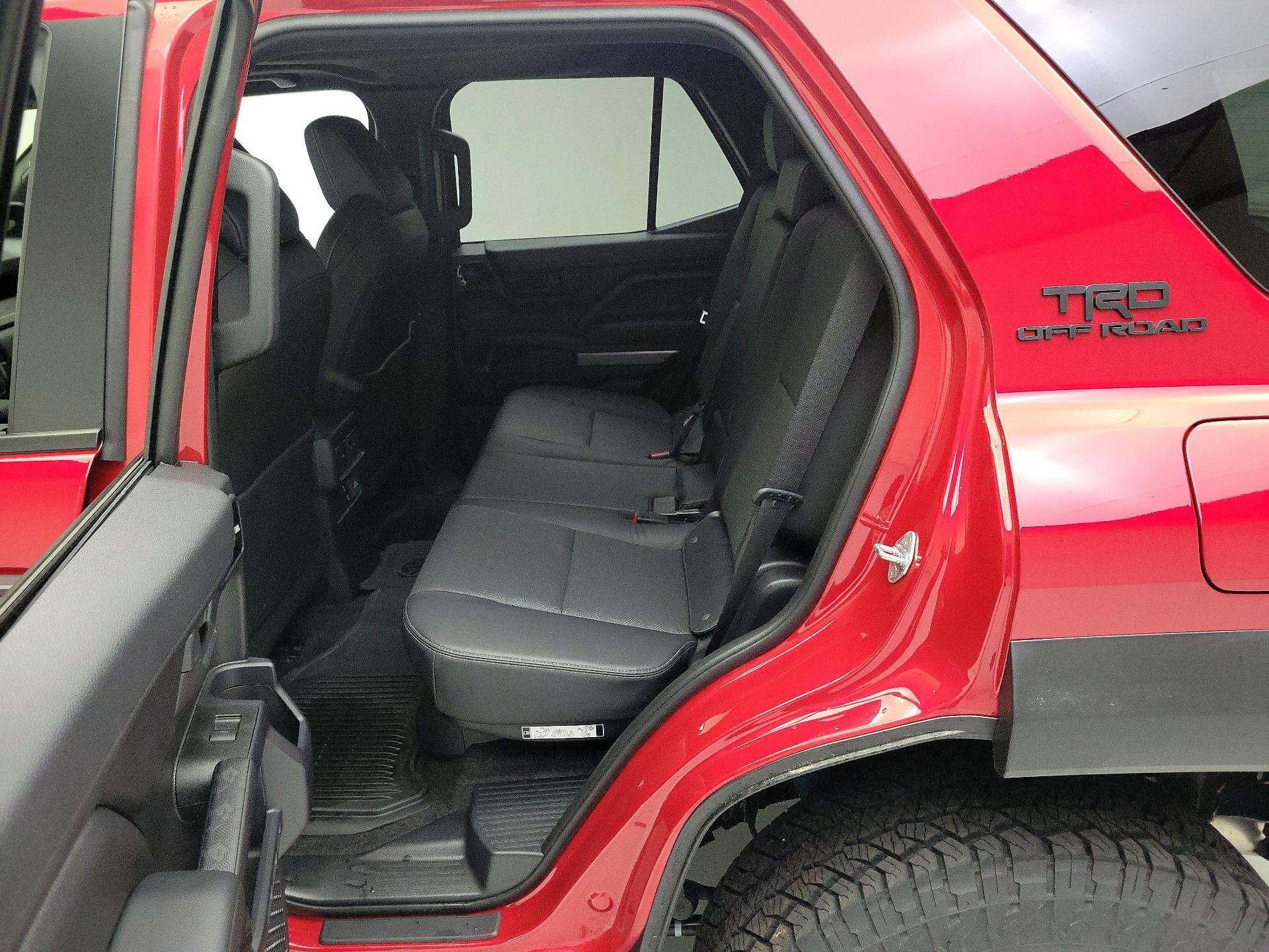 Thumbnail: 2025 Toyota 4Runner - 20