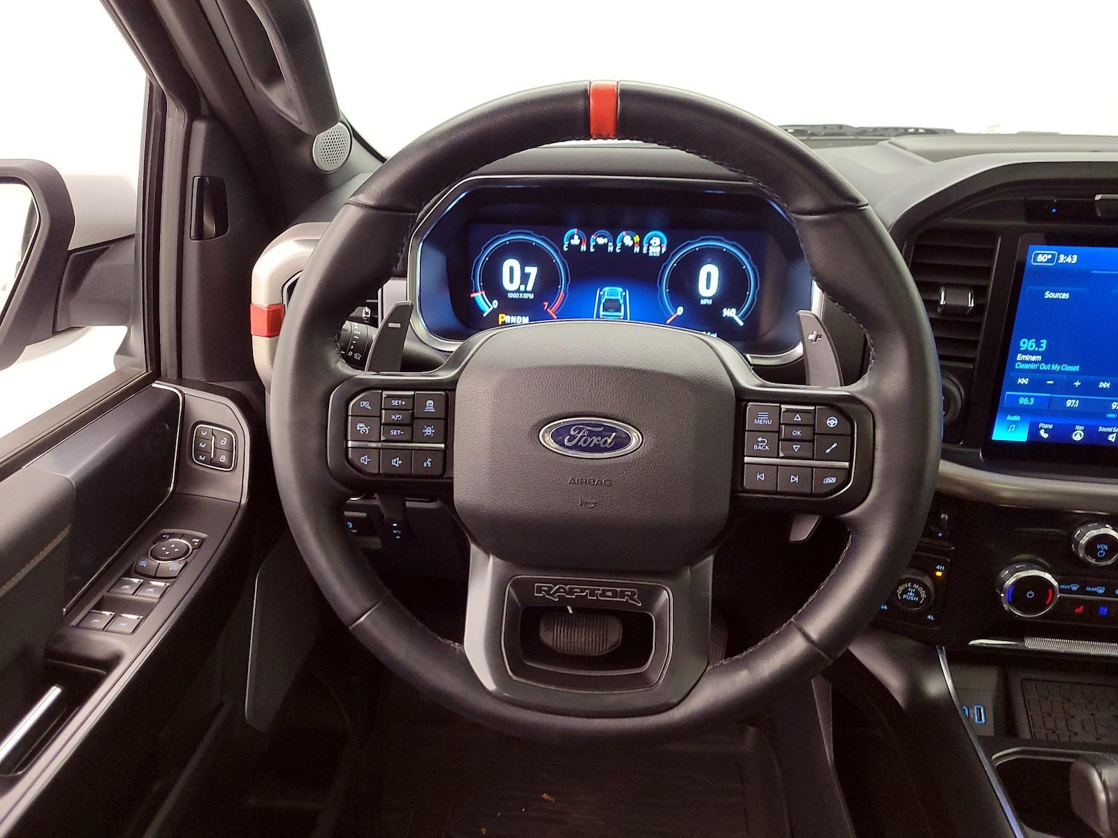 2023 Ford F-150 Raptor - Photo 11