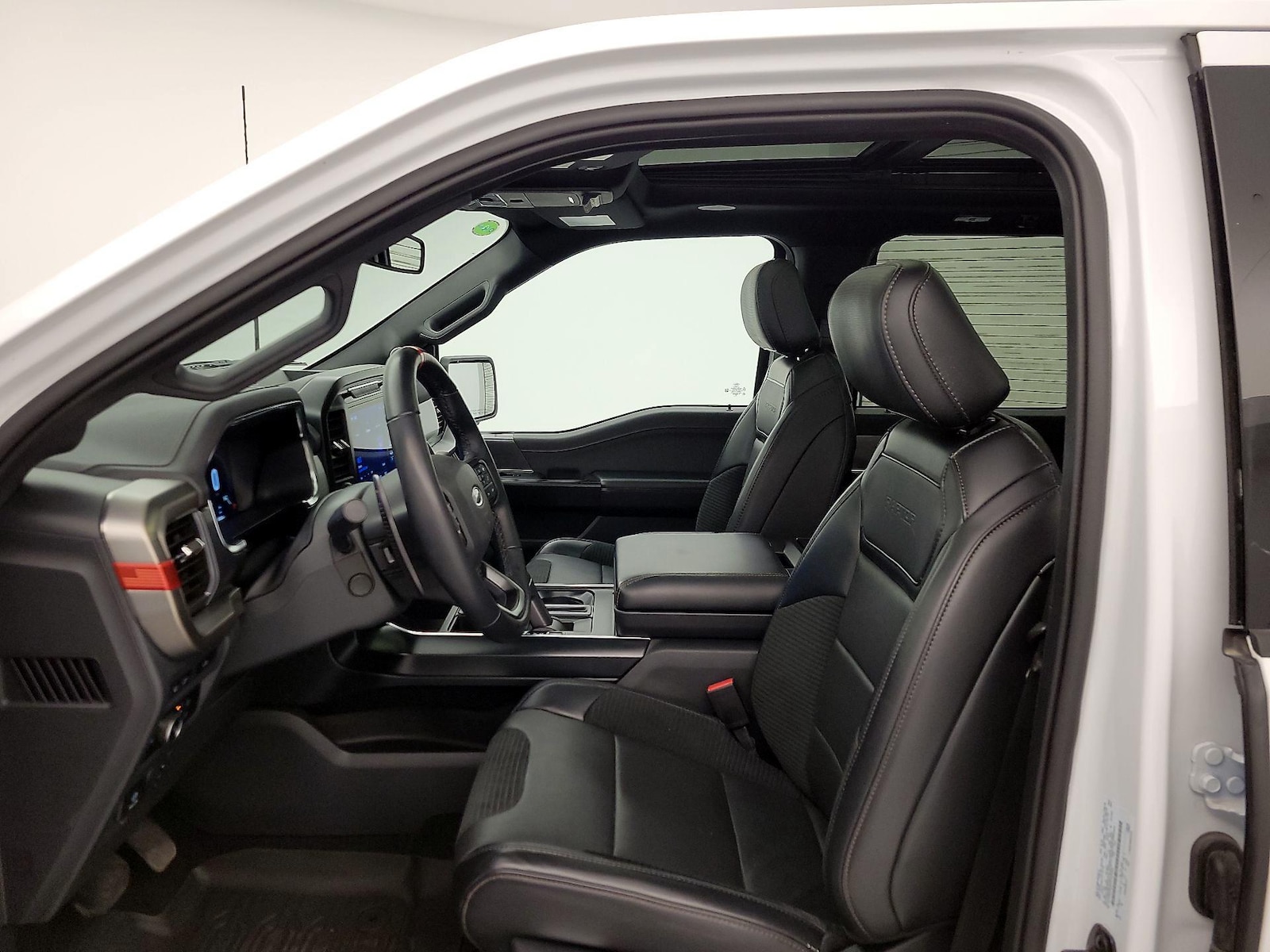 2023 Ford F-150 Raptor - Photo 12