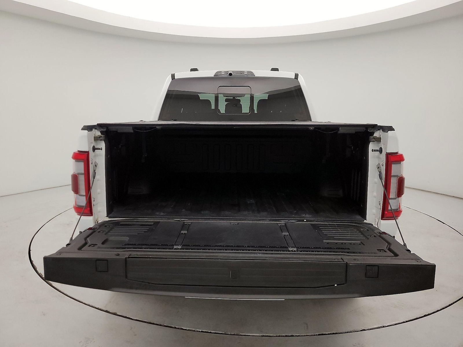2023 Ford F-150 Raptor - Photo 22