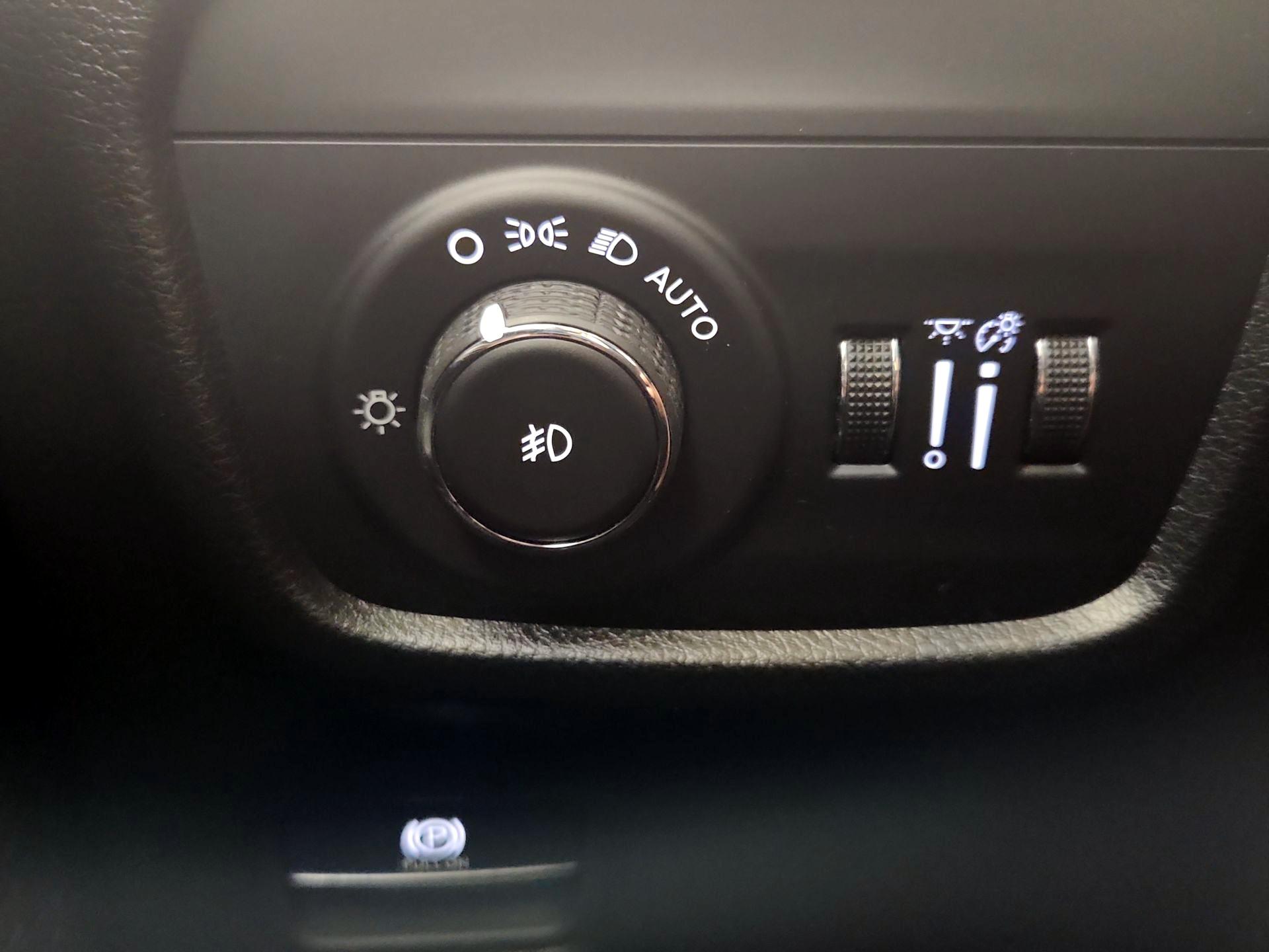 Thumbnail: 2024 Jeep Grand Cherokee - 13