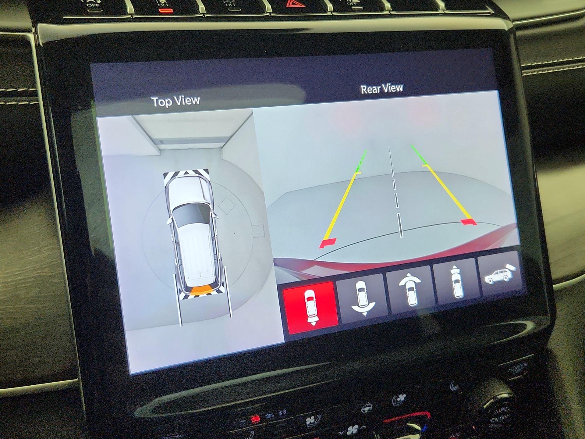 Thumbnail: 2024 Jeep Grand Cherokee - 15