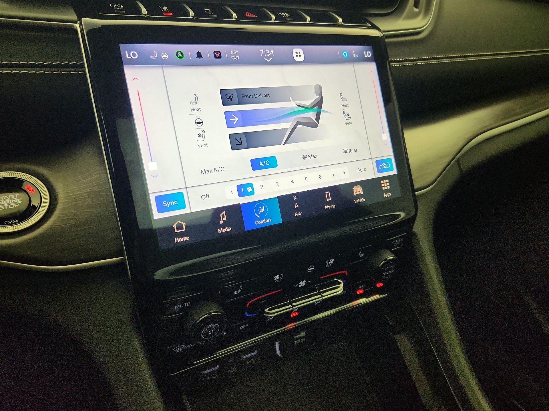 Thumbnail: 2024 Jeep Grand Cherokee - 17