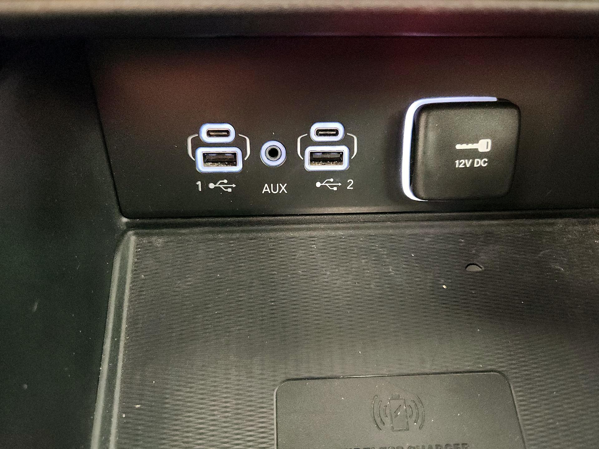 Thumbnail: 2024 Jeep Grand Cherokee - 19