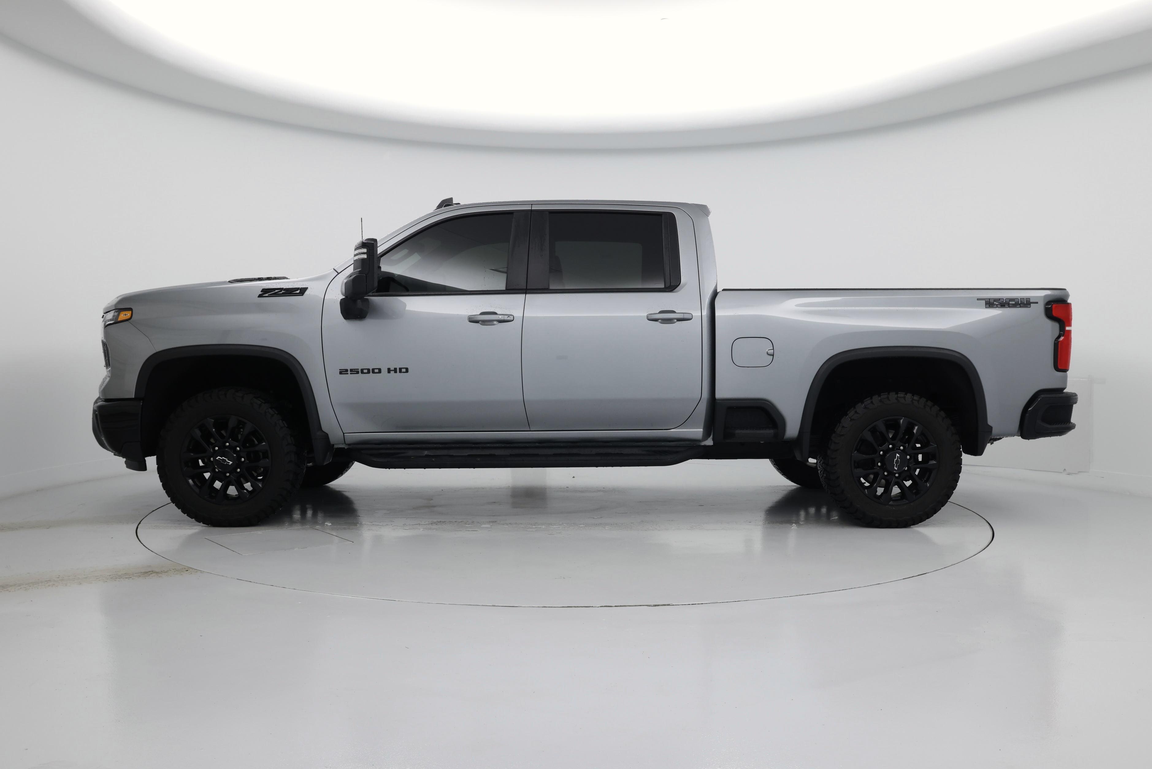 Thumbnail: 2025 Chevrolet Silverado 2500 - 3