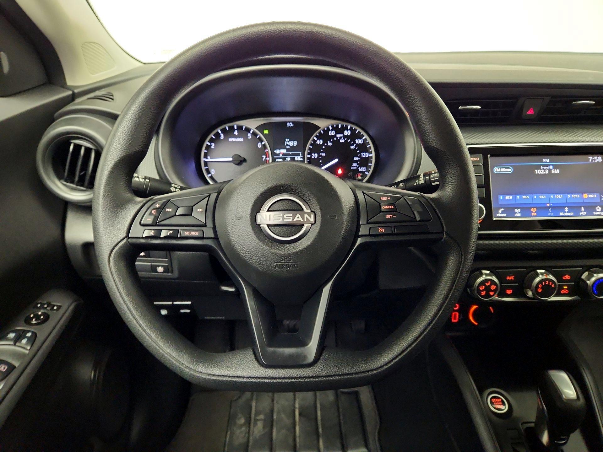 Thumbnail: 2024 Nissan Kicks - 10