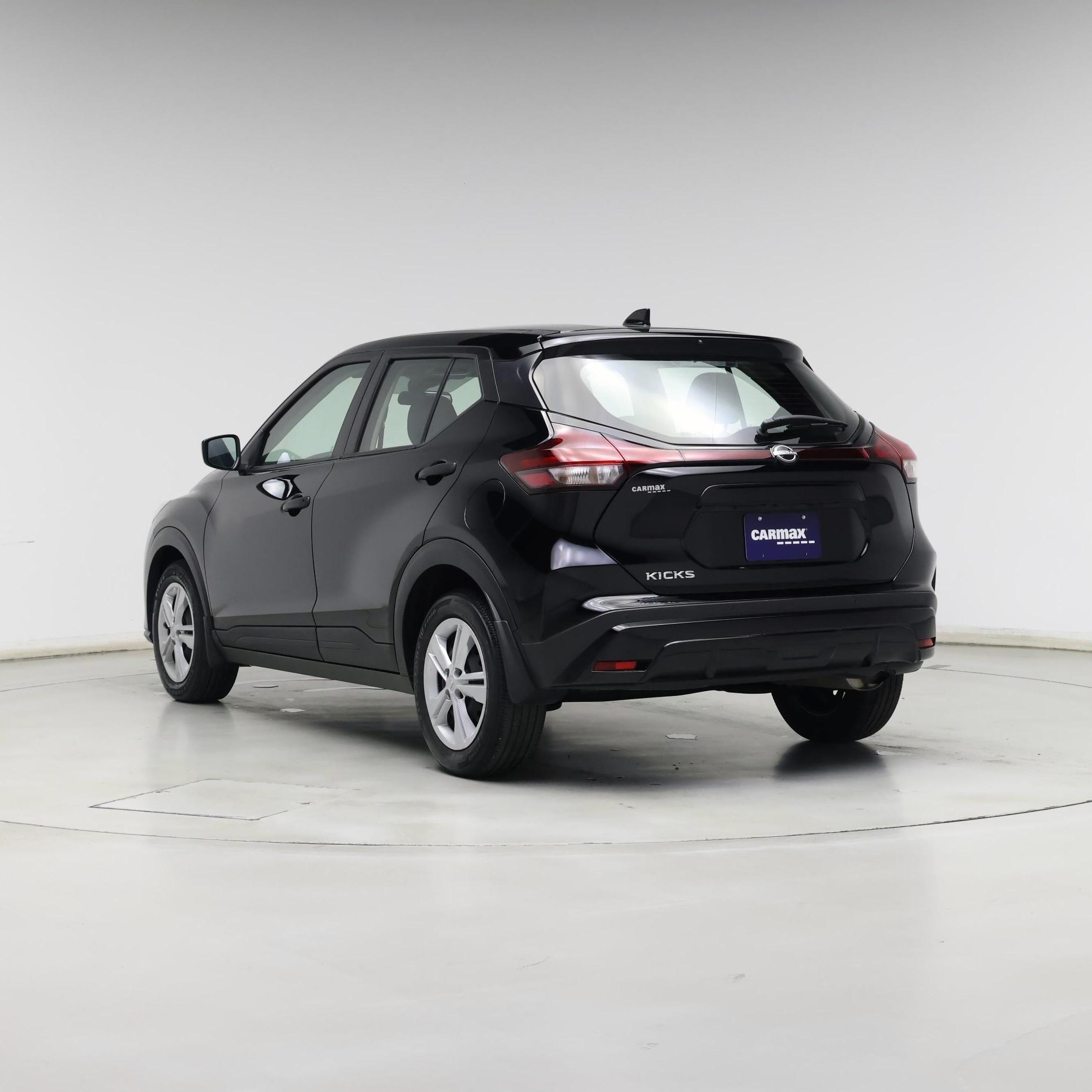 Thumbnail: 2024 Nissan Kicks - 2