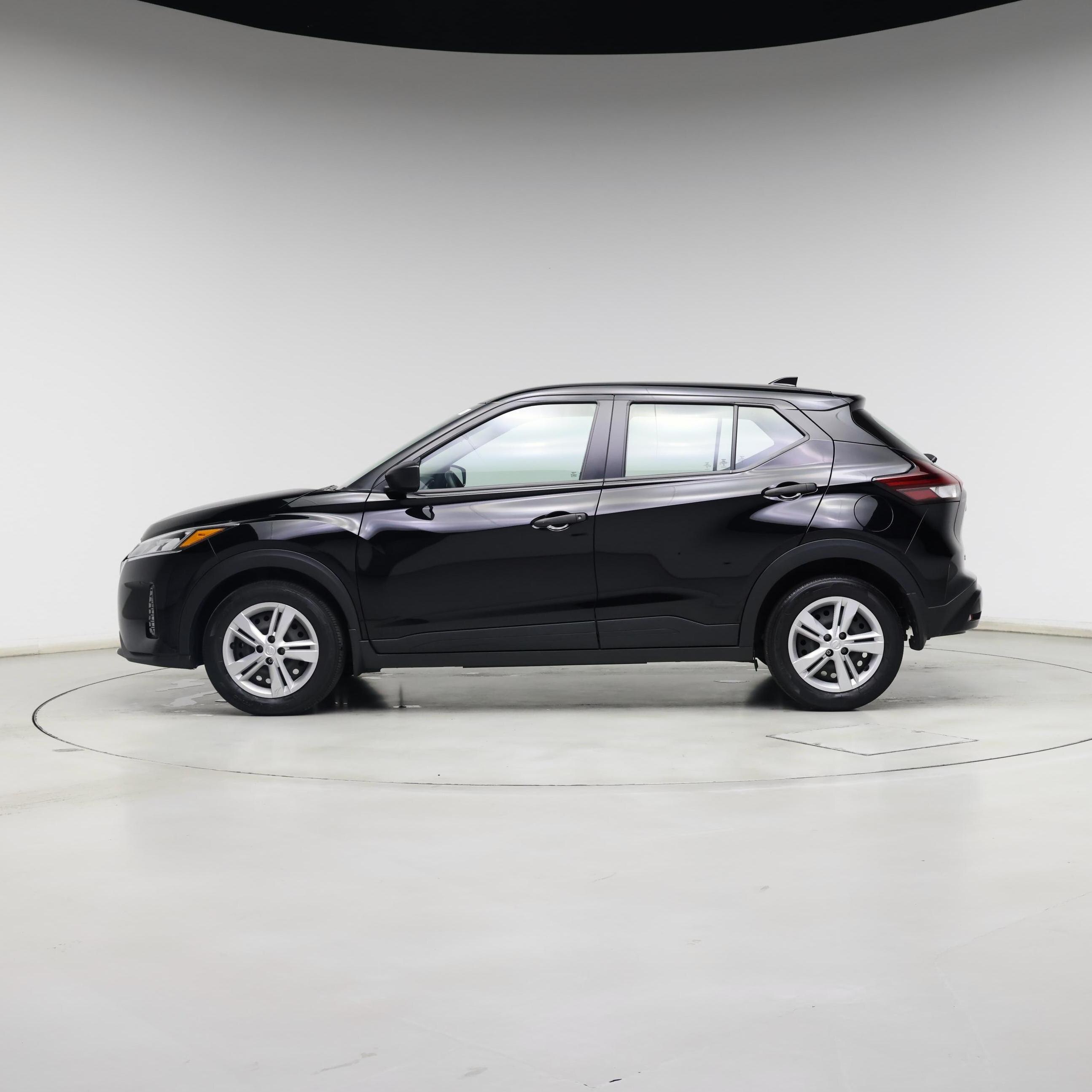 Thumbnail: 2024 Nissan Kicks - 3
