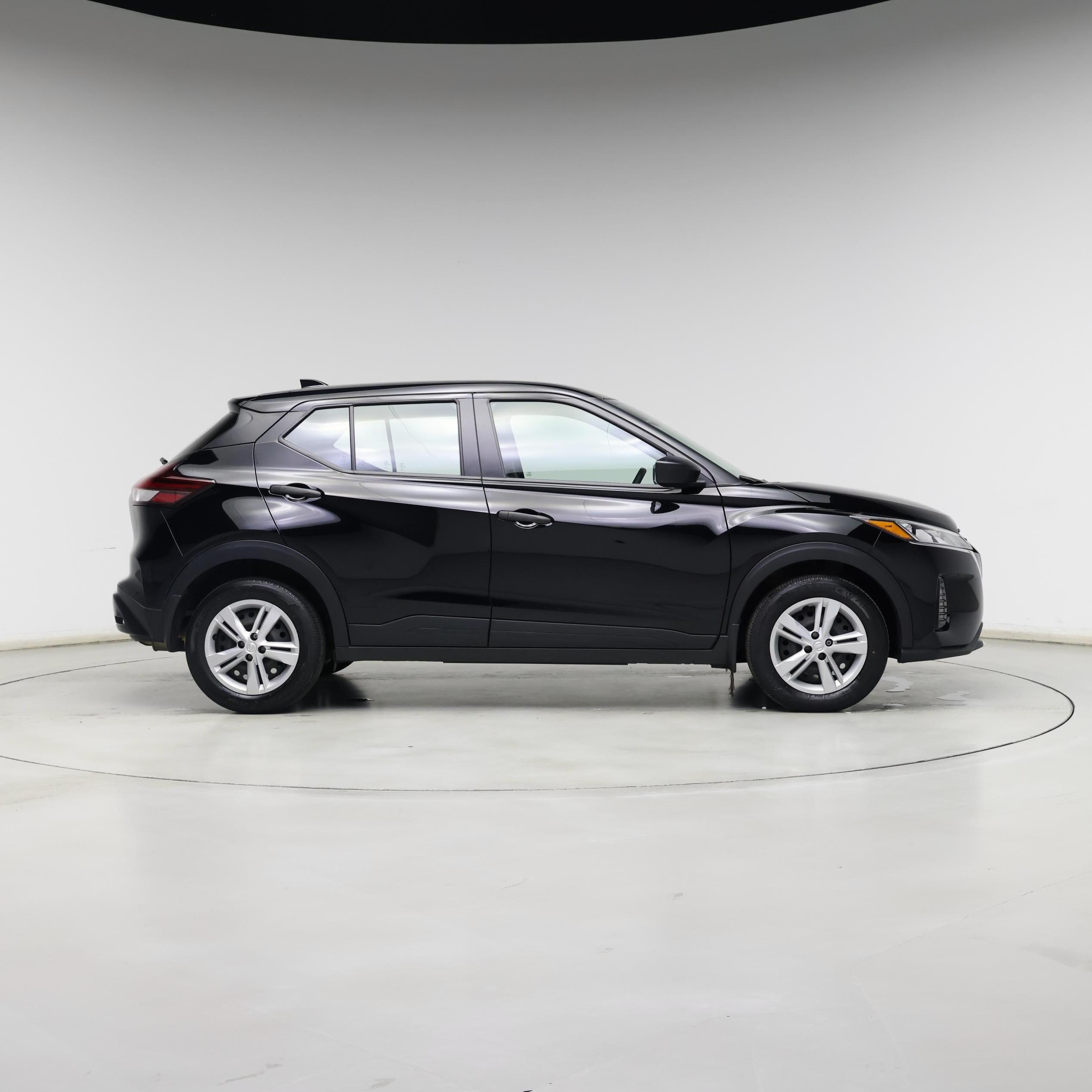 Thumbnail: 2024 Nissan Kicks - 7