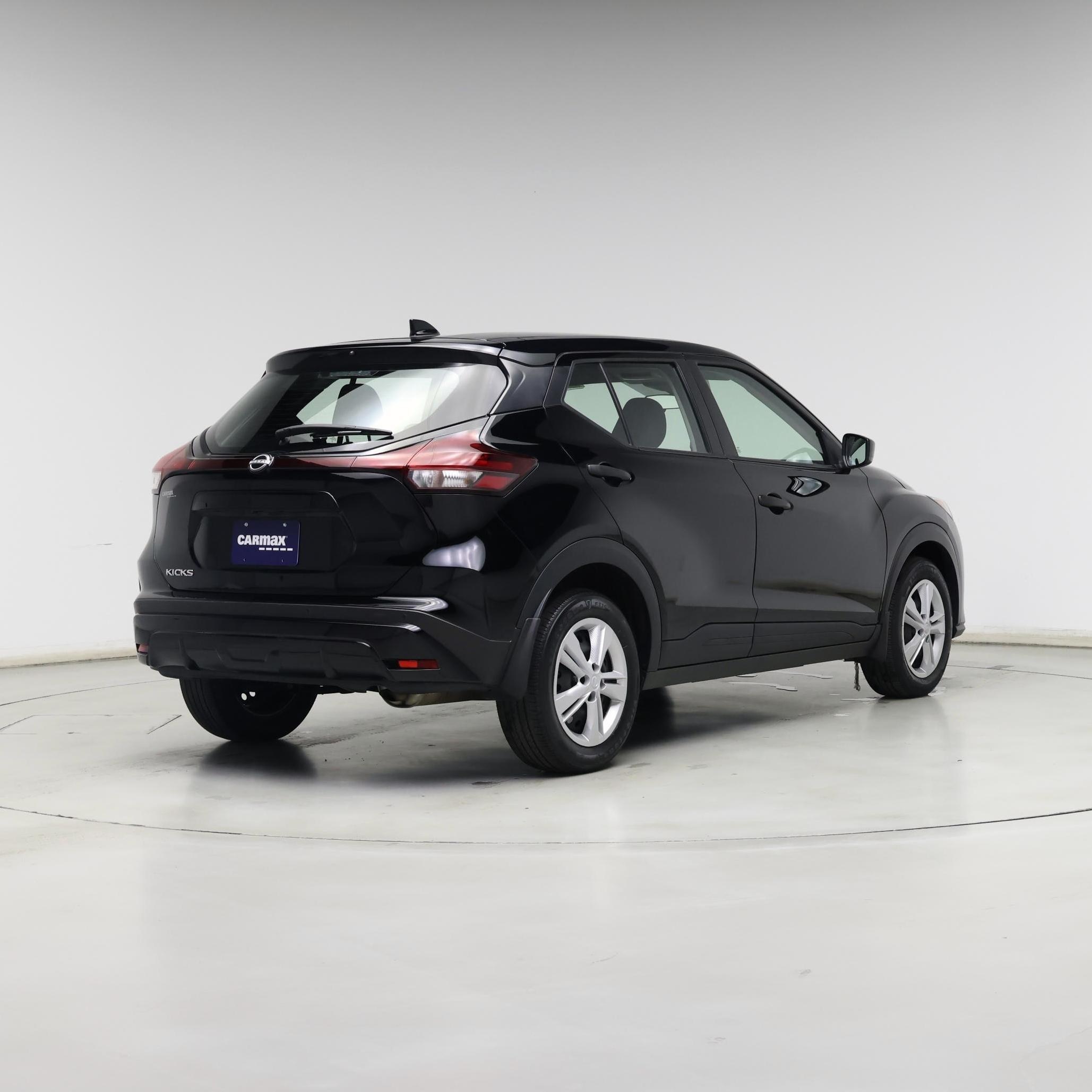 Thumbnail: 2024 Nissan Kicks - 8