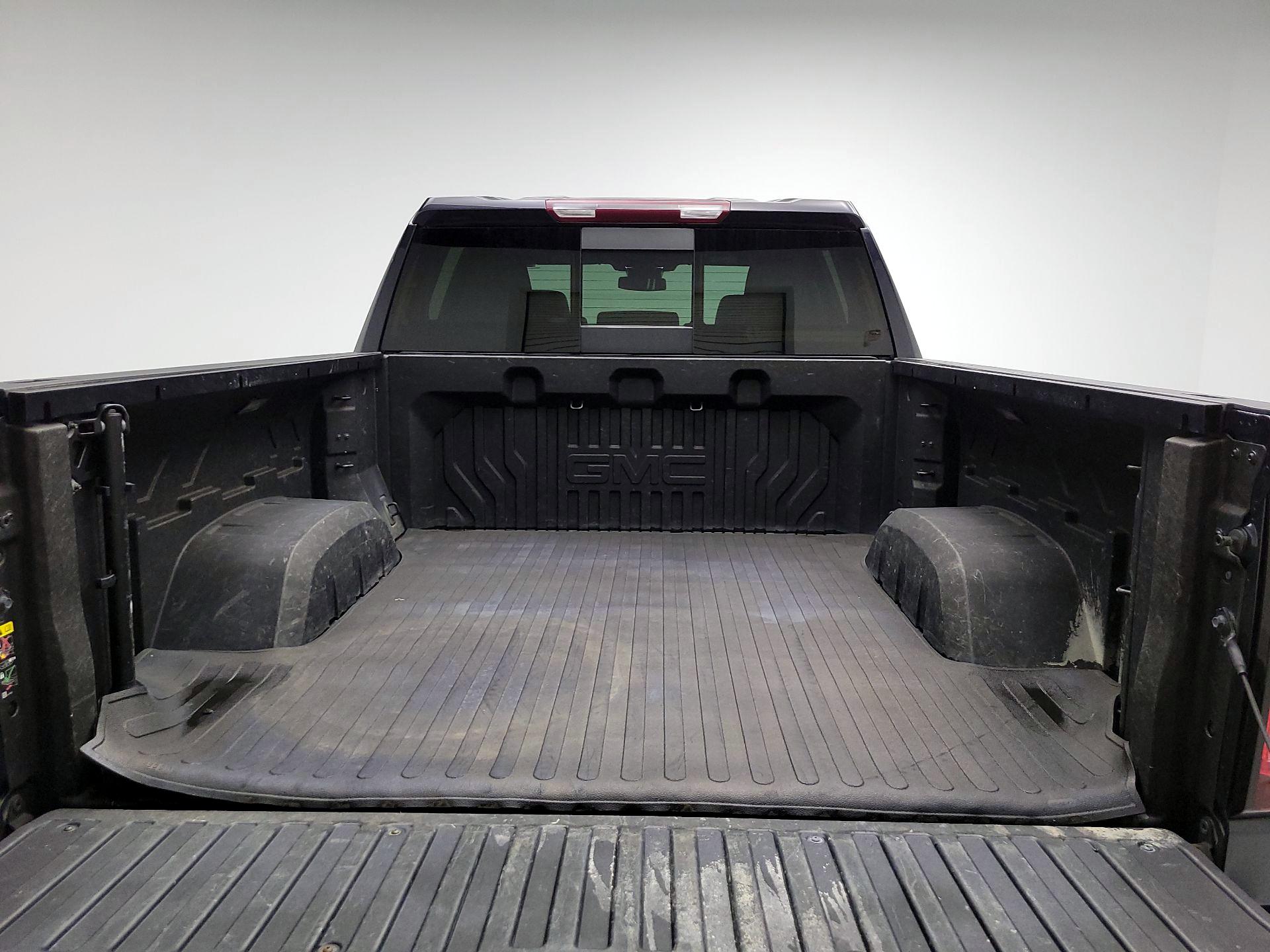 Thumbnail: 2023 GMC Sierra 1500 - 19