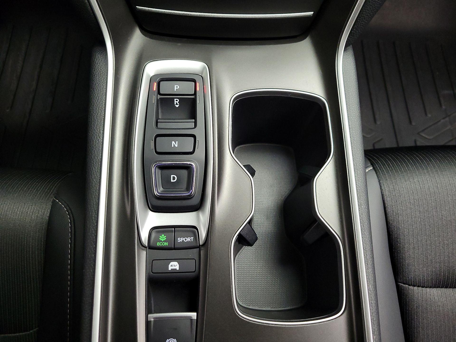 Thumbnail: 2022 Honda Accord - 16