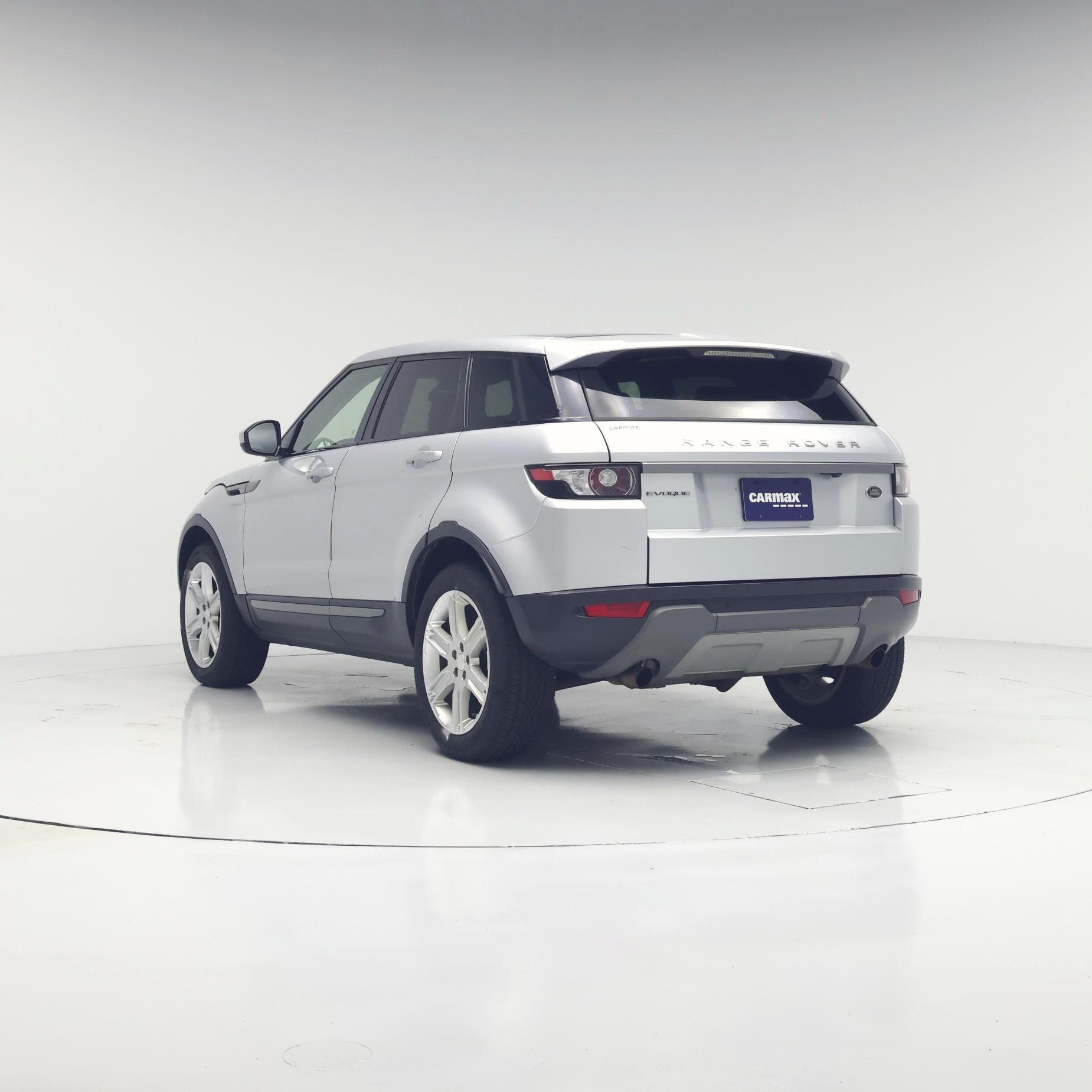 Thumbnail: 2015 Land Rover Range Rover Evoque - 2